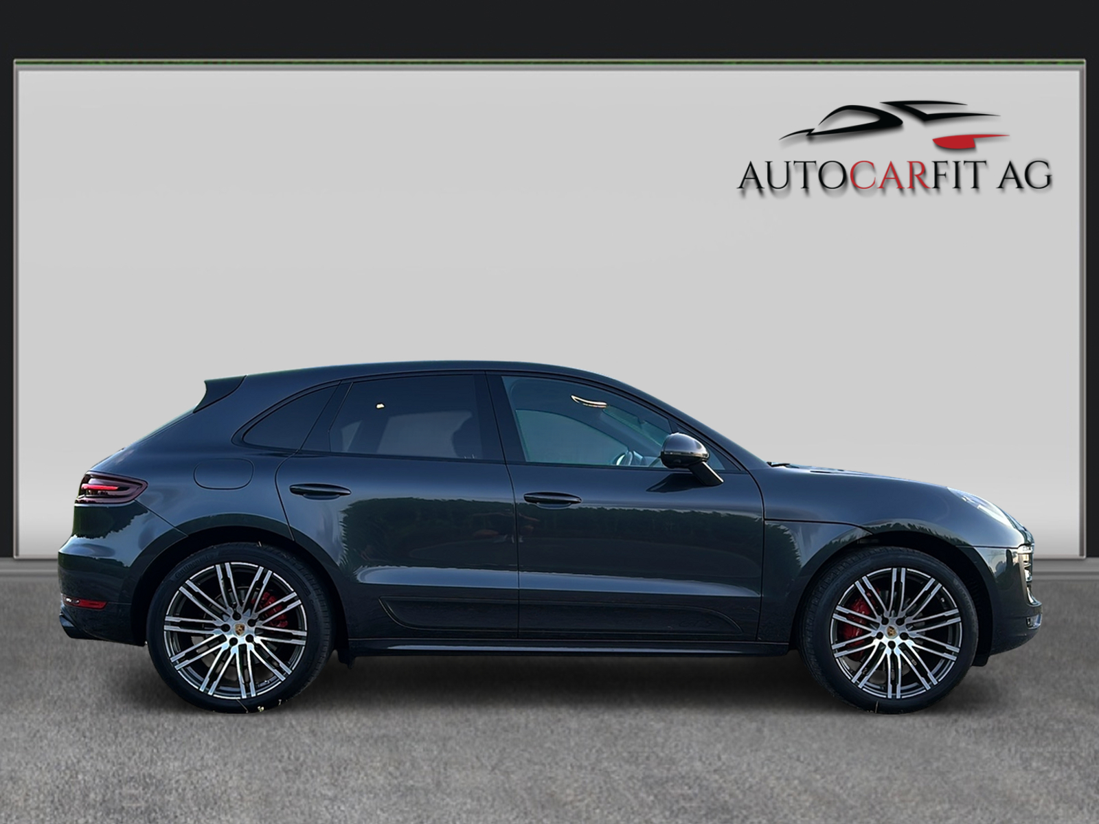 PORSCHE Macan GTS PDK-image-6