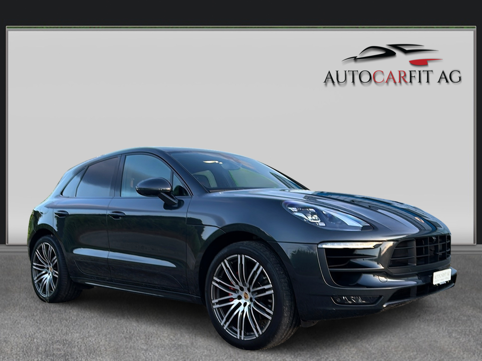 PORSCHE Macan GTS PDK-image-7