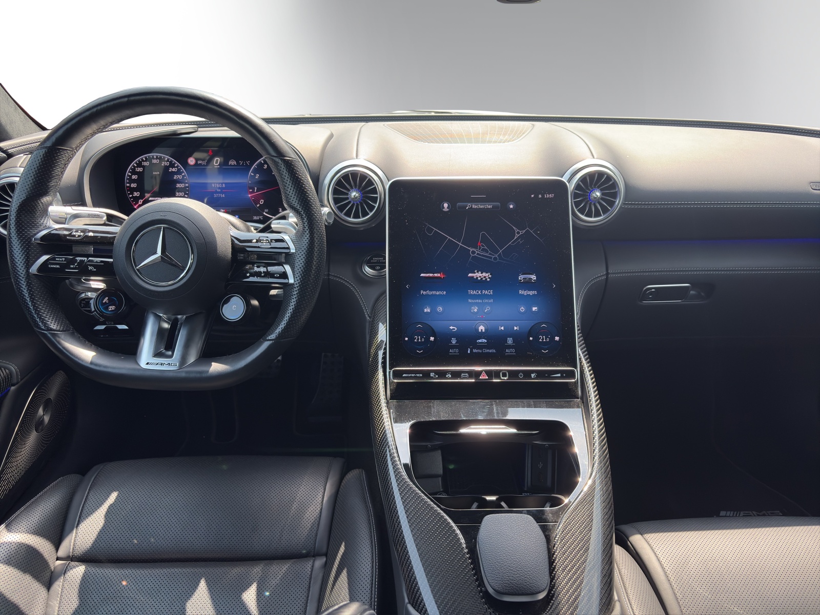 MERCEDES-BENZ AMG SL 63 4M Speedshift MCT-image-11