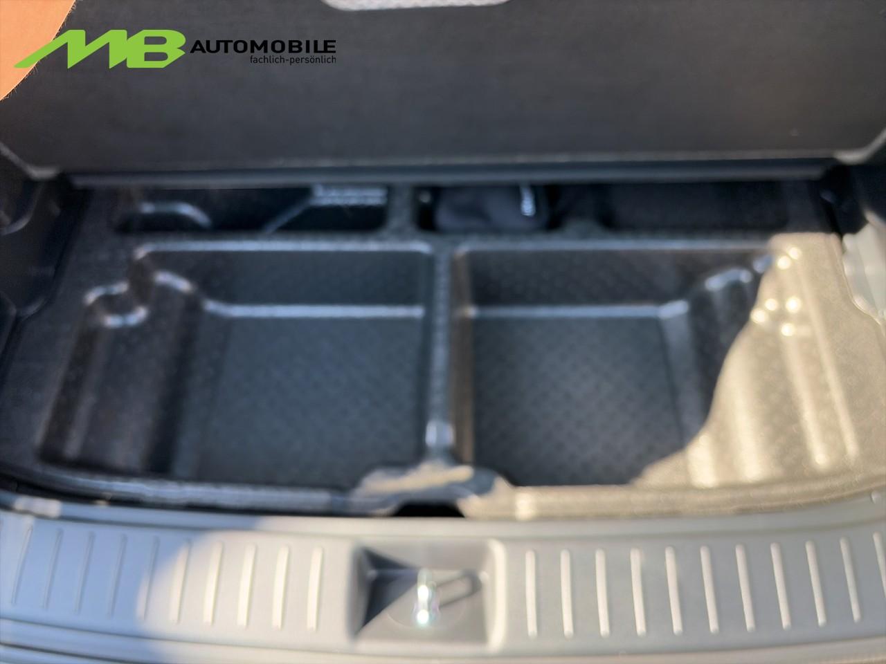 KIA Sportage 1.6 T-GDi Hybrid Black Edition-image-9