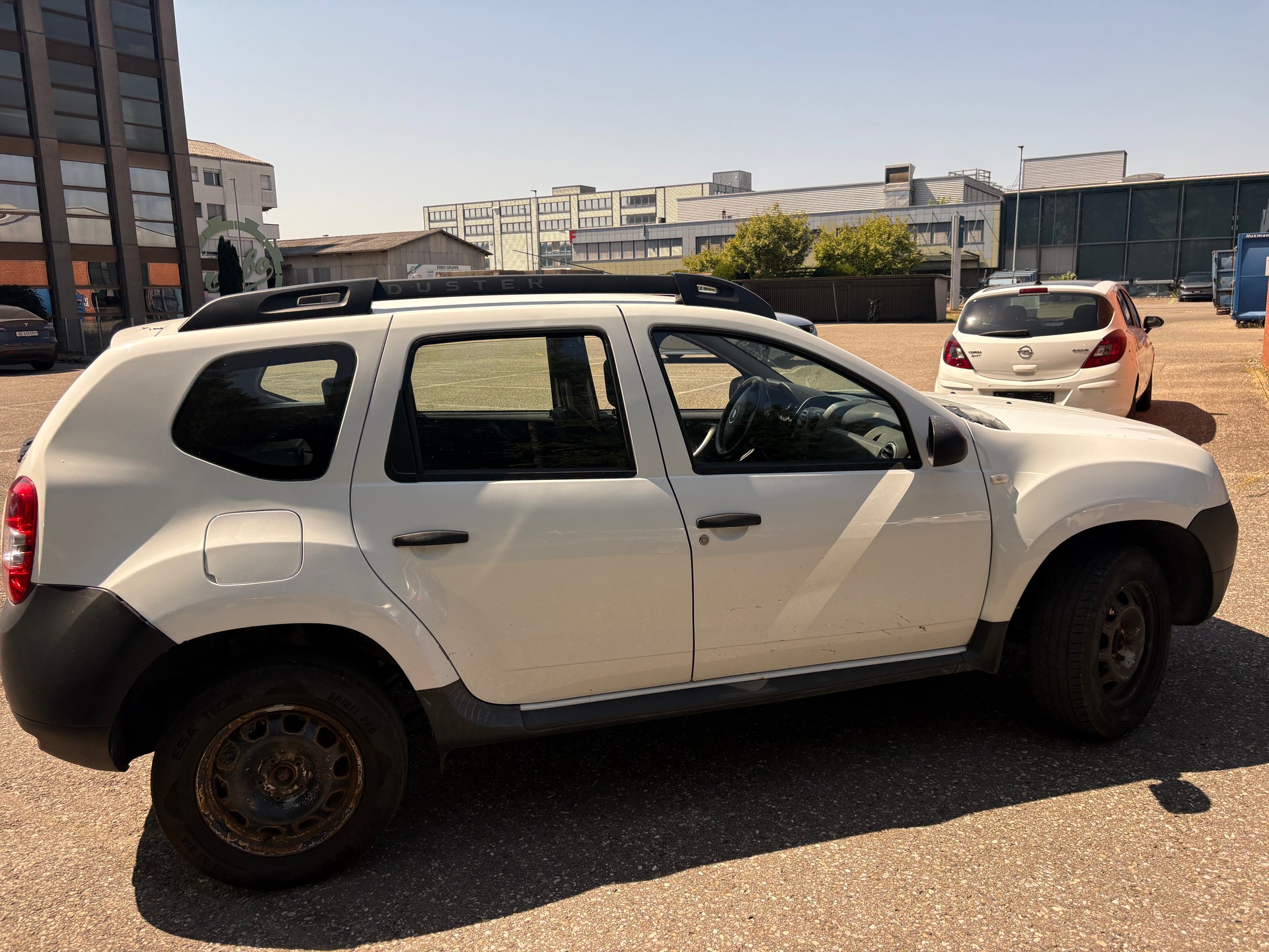 DACIA Duster 1.6 Lauréate 4x4-image-4