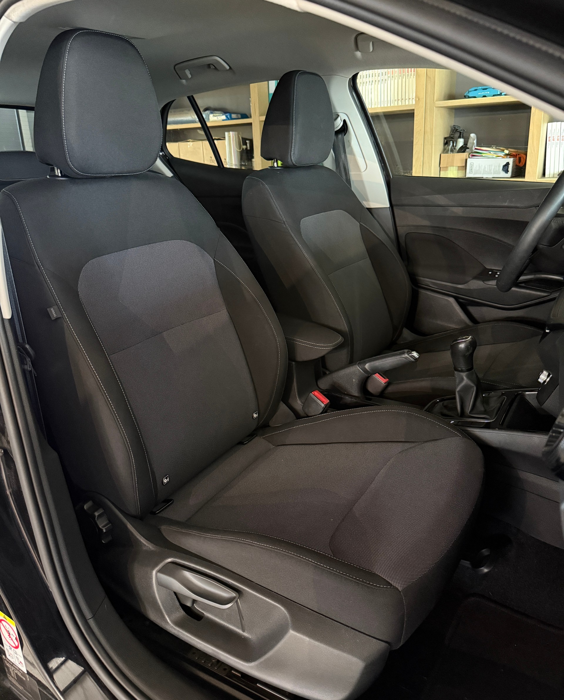 SKODA Fabia 1.0 TSI Ambition-image-11
