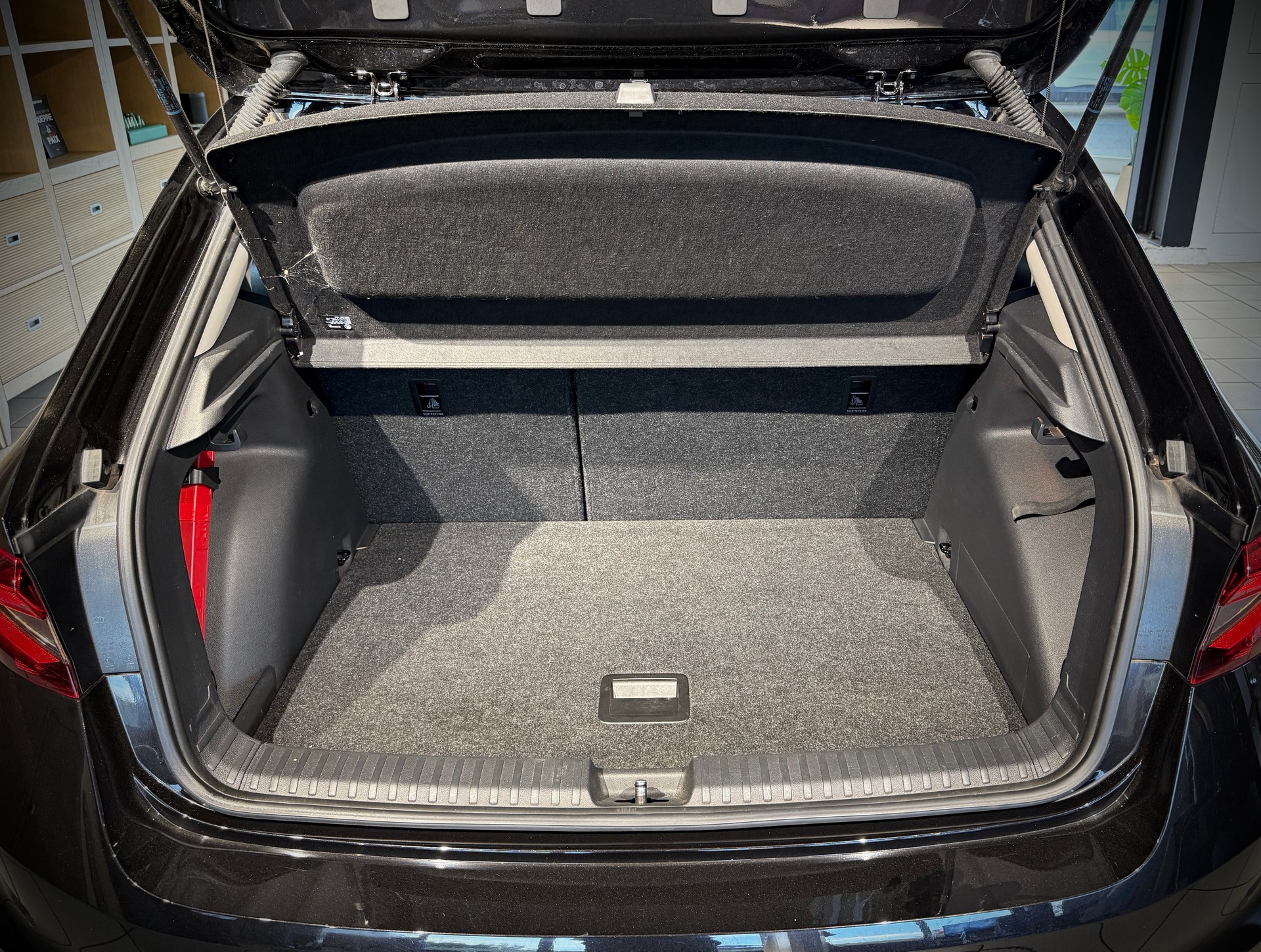 SKODA Fabia 1.0 TSI Ambition-image-13