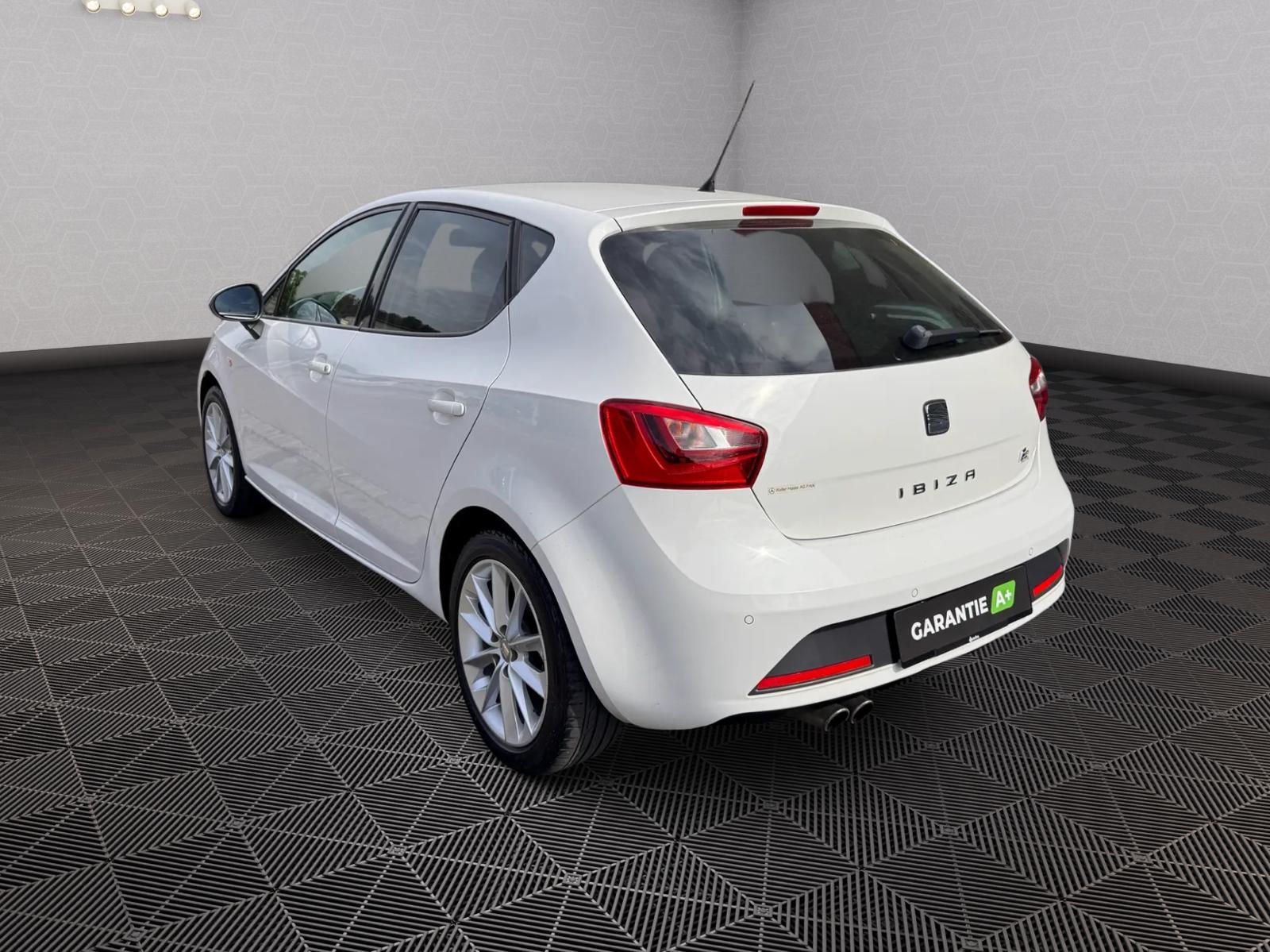 SEAT Ibiza 1.2 TSI FR-image-2