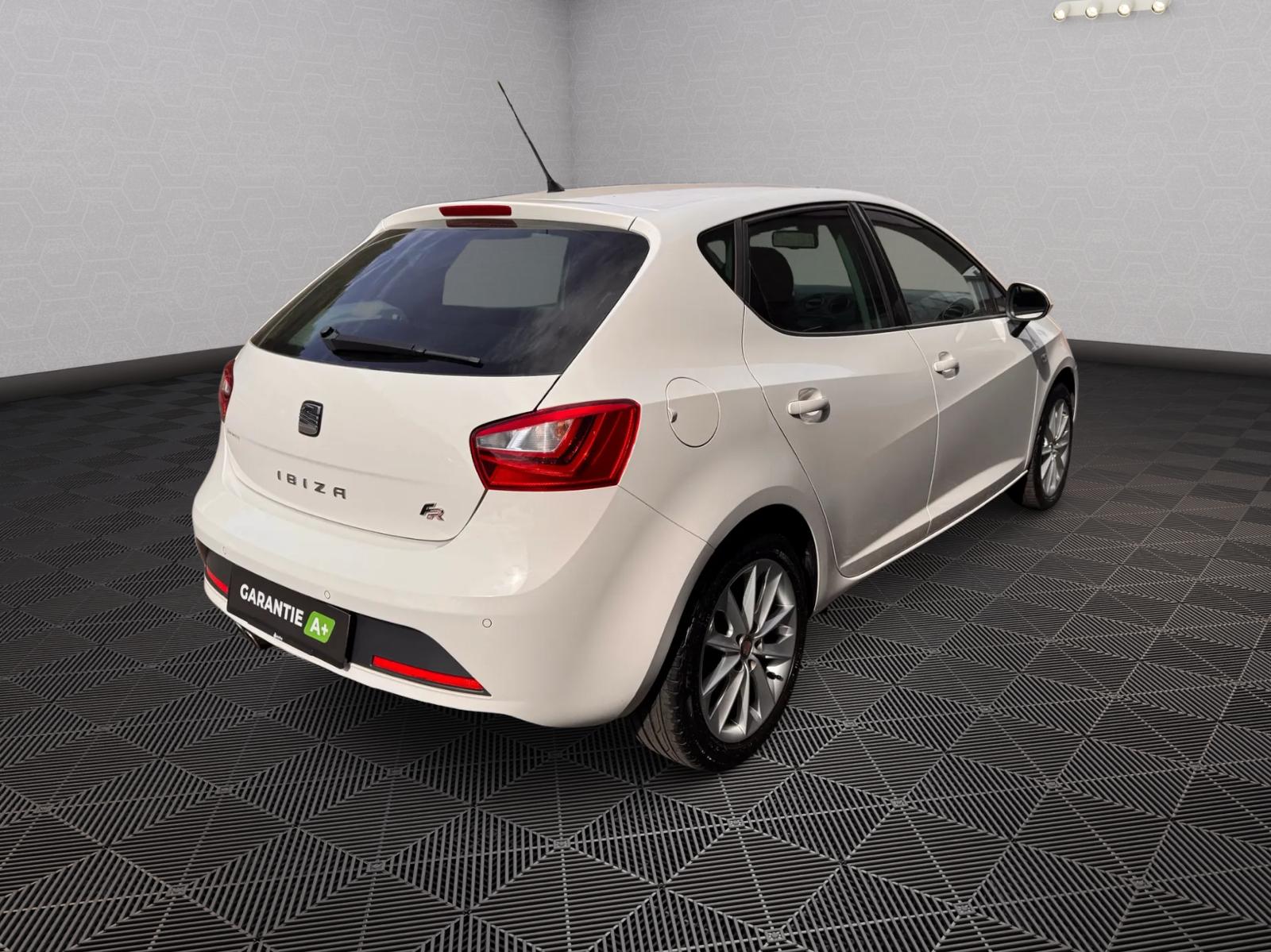 SEAT Ibiza 1.2 TSI FR-image-3