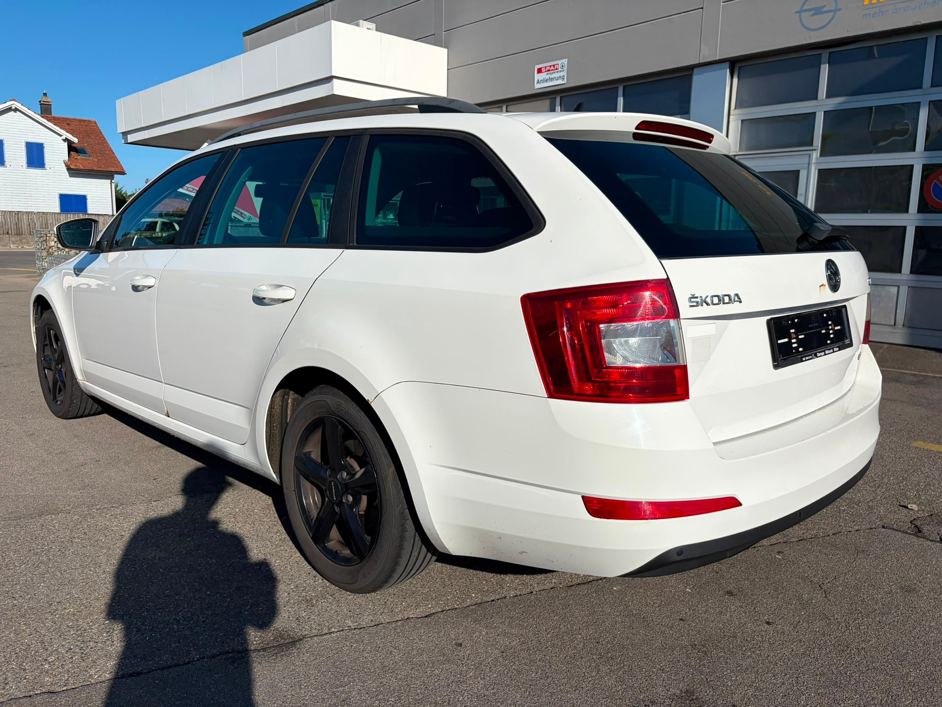 SKODA Octavia Combi 2.0 TDI Ambition 4x4-image-5