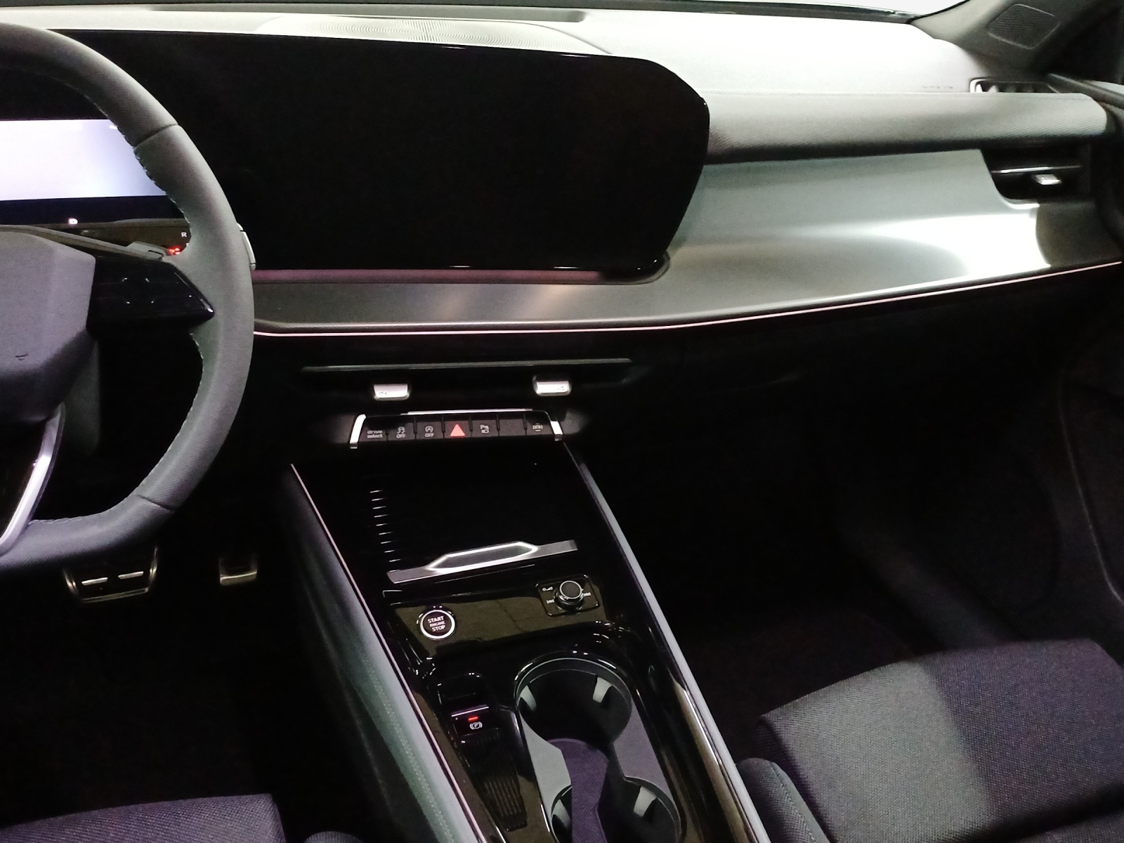 AUDI Q3 SUV TFSI quattro 150 kW S tronic-image-10