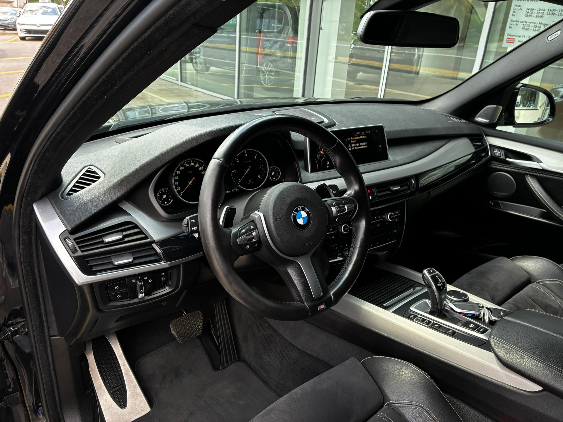 BMW xDrive40d-image-8