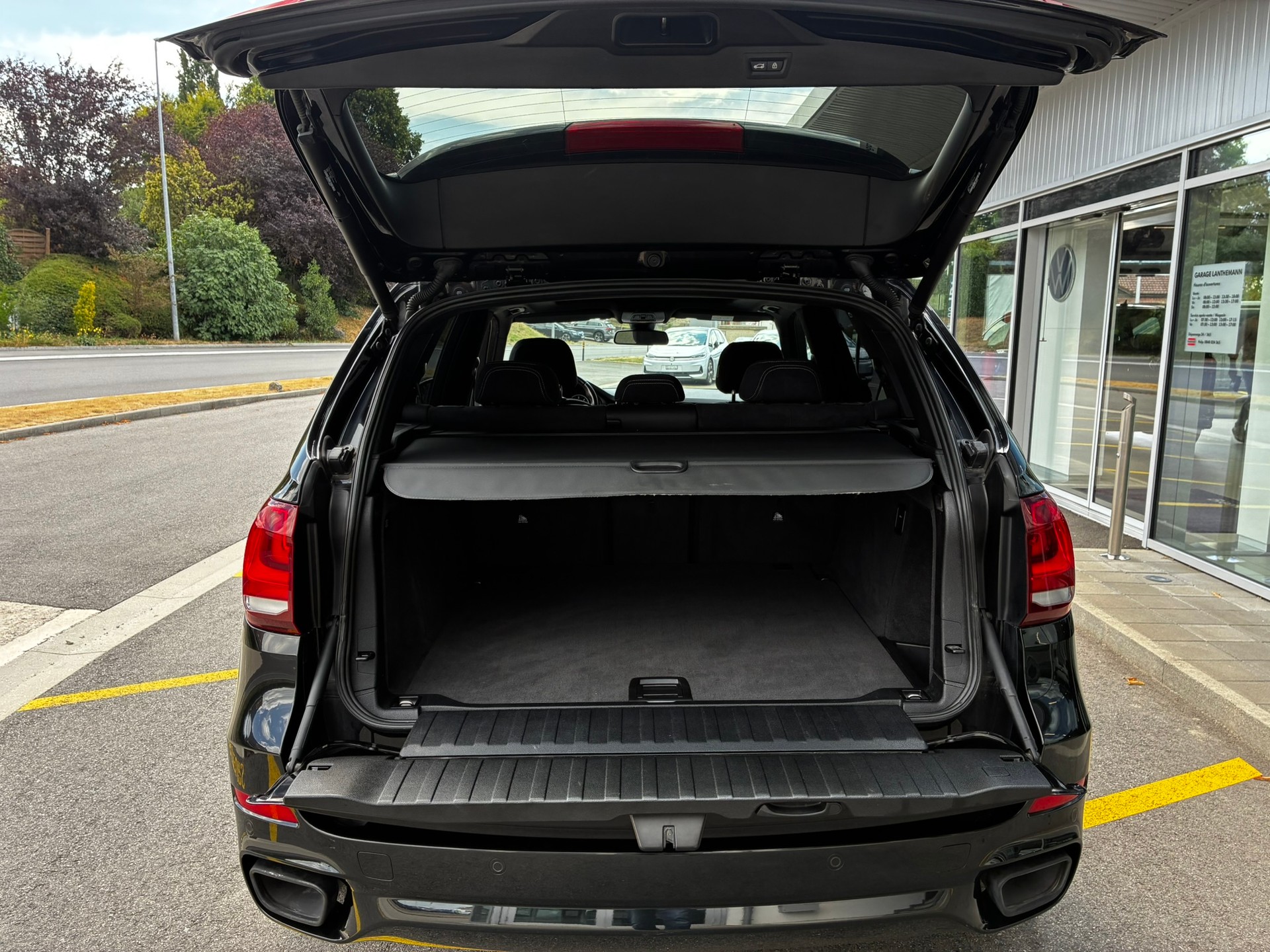 BMW xDrive40d-image-5