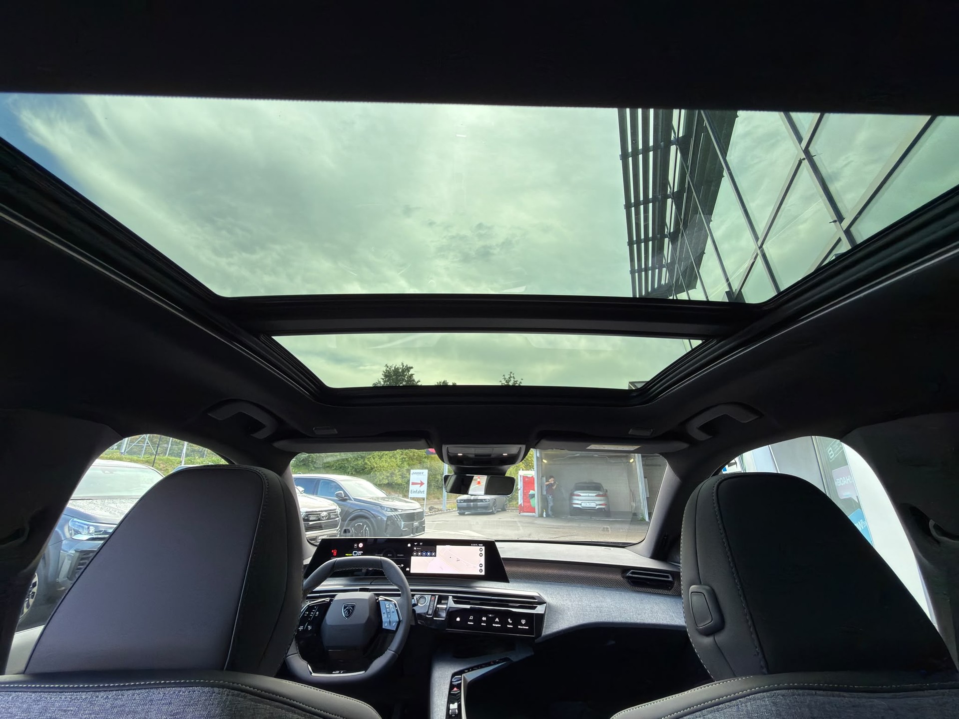 PEUGEOT 3008 PHEV 1.6 225 PS e-DCS7 Plug-in Hybrid GT Exclusive-image-13
