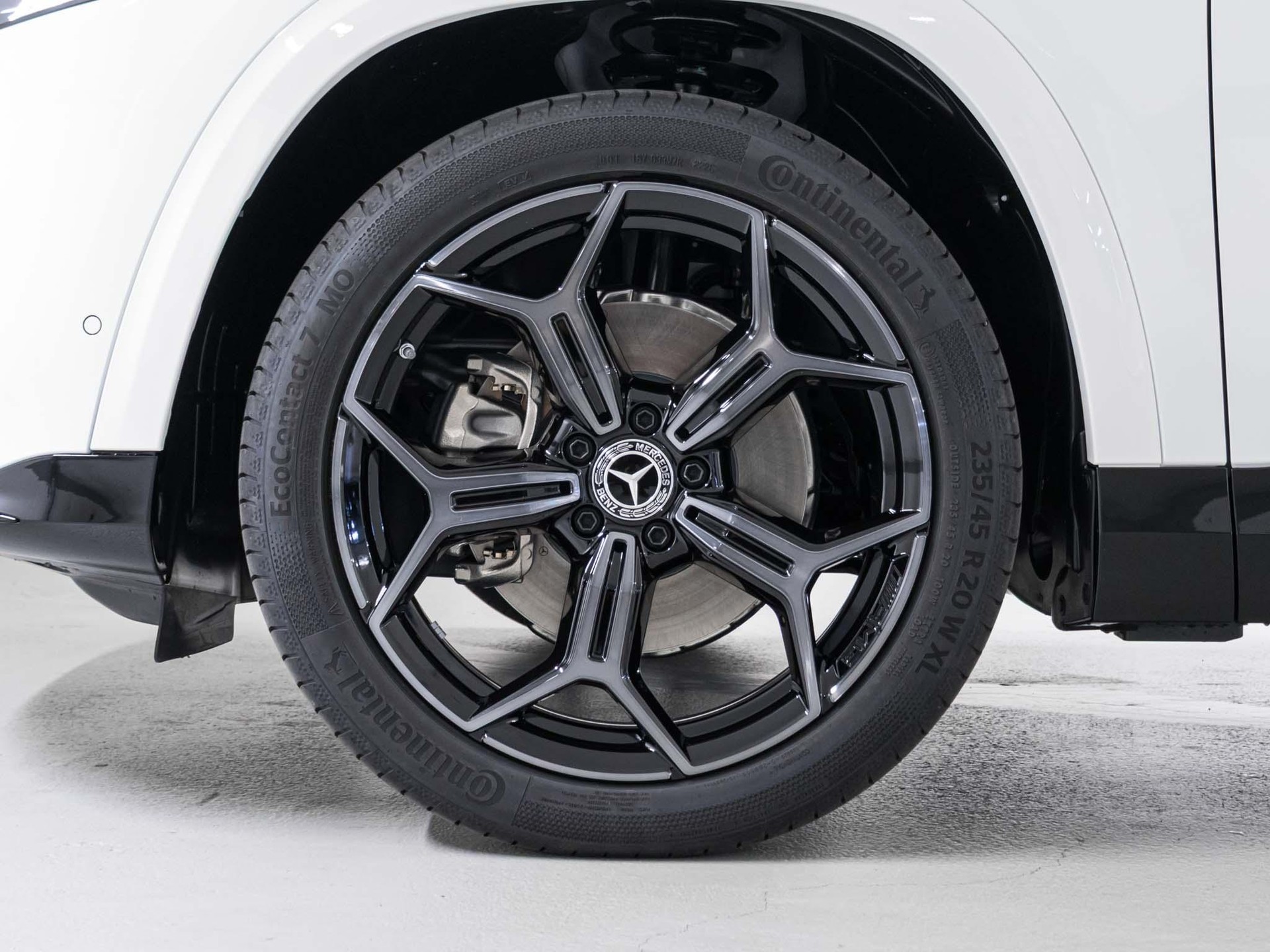 MERCEDES-BENZ GLB 220 4MATIC-image-14