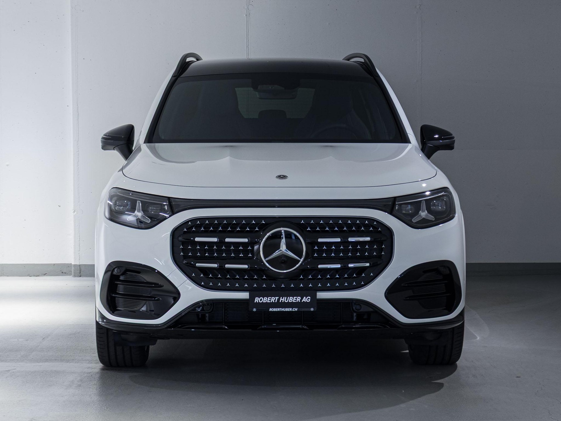 MERCEDES-BENZ GLB 220 4MATIC-image-2