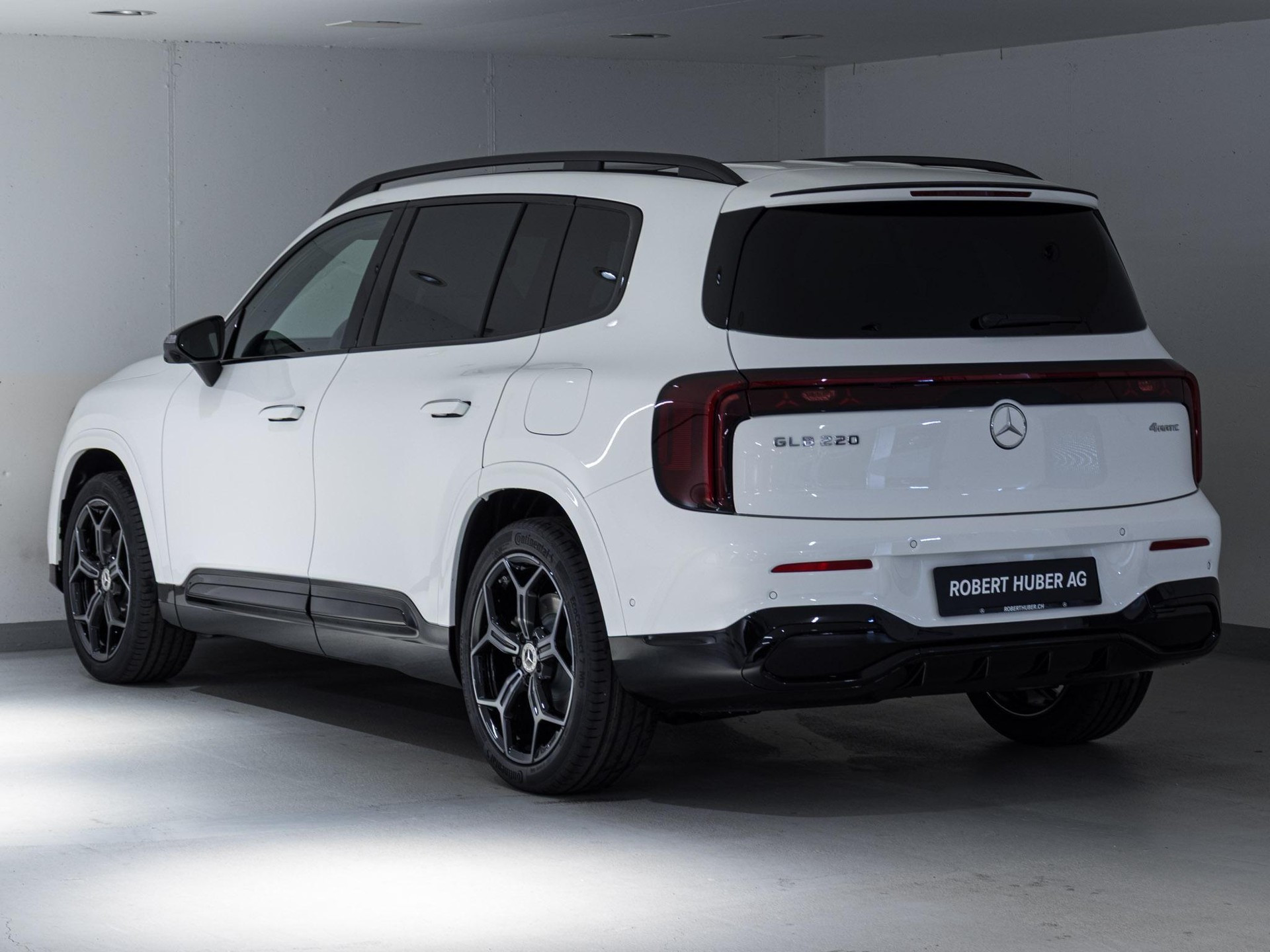 MERCEDES-BENZ GLB 220 4MATIC-image-3