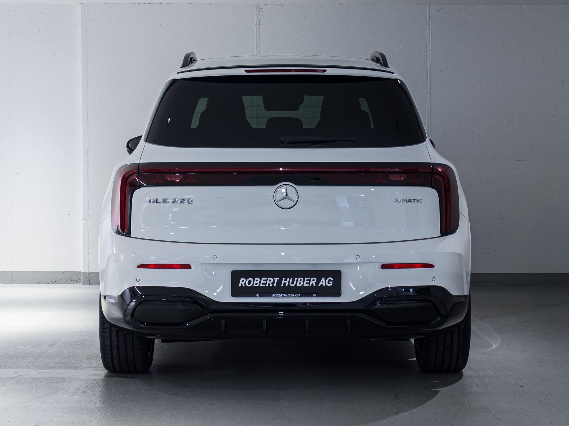 MERCEDES-BENZ GLB 220 4MATIC-image-5