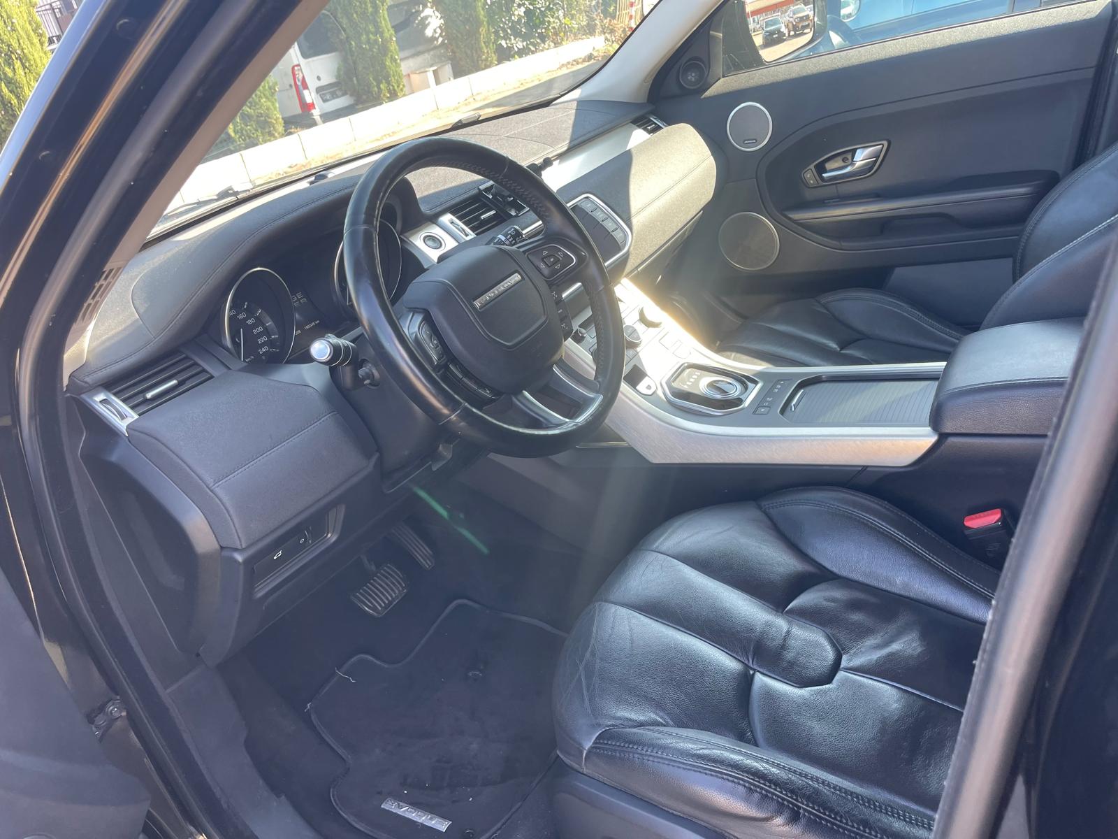 LAND ROVER 2.2 TD4 Pure & Tech-image-4
