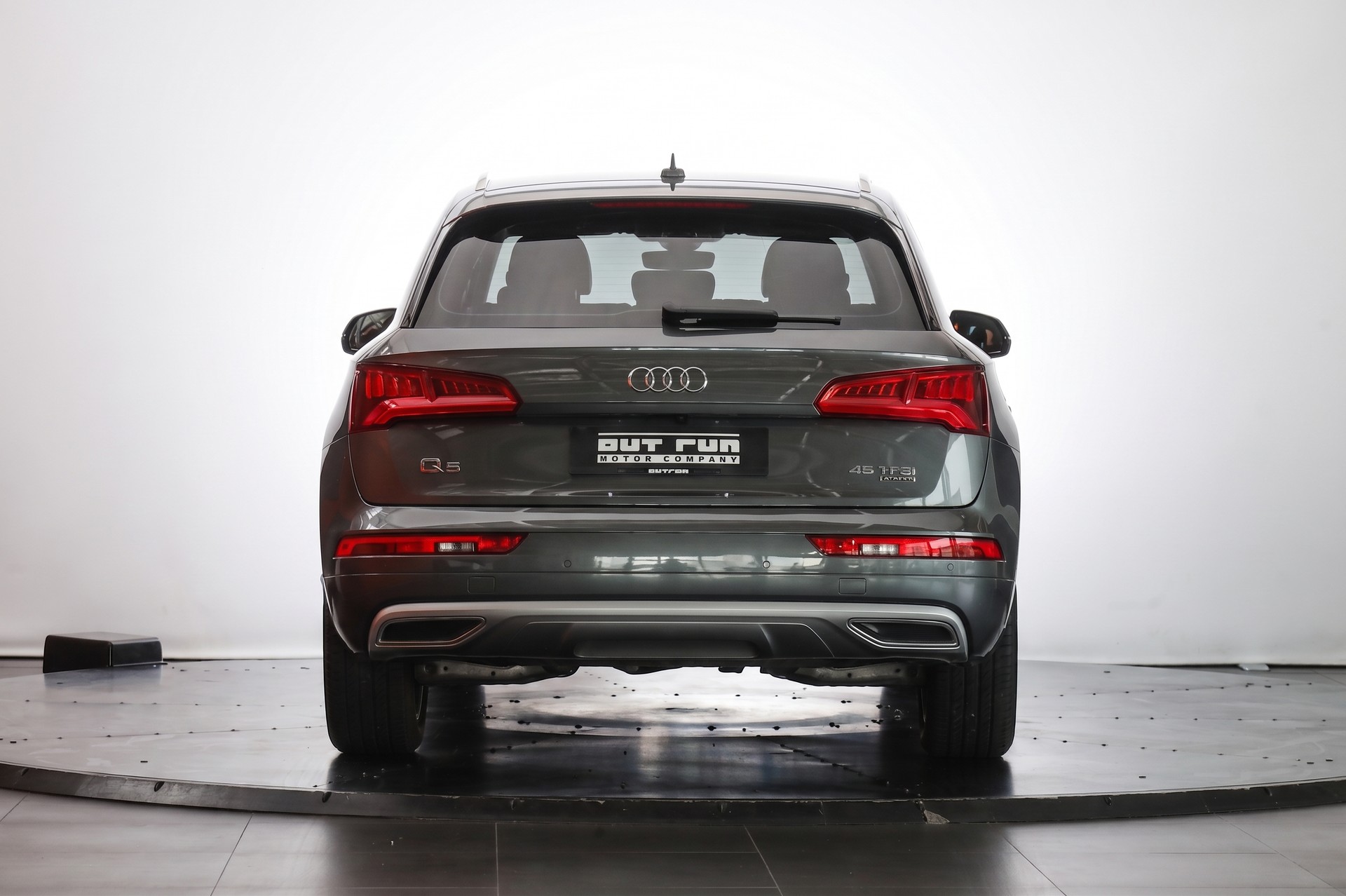 AUDI Q5 45 TFSI sport quattro S-tronic * Daytona * Pack S-Line-showroom-element-2