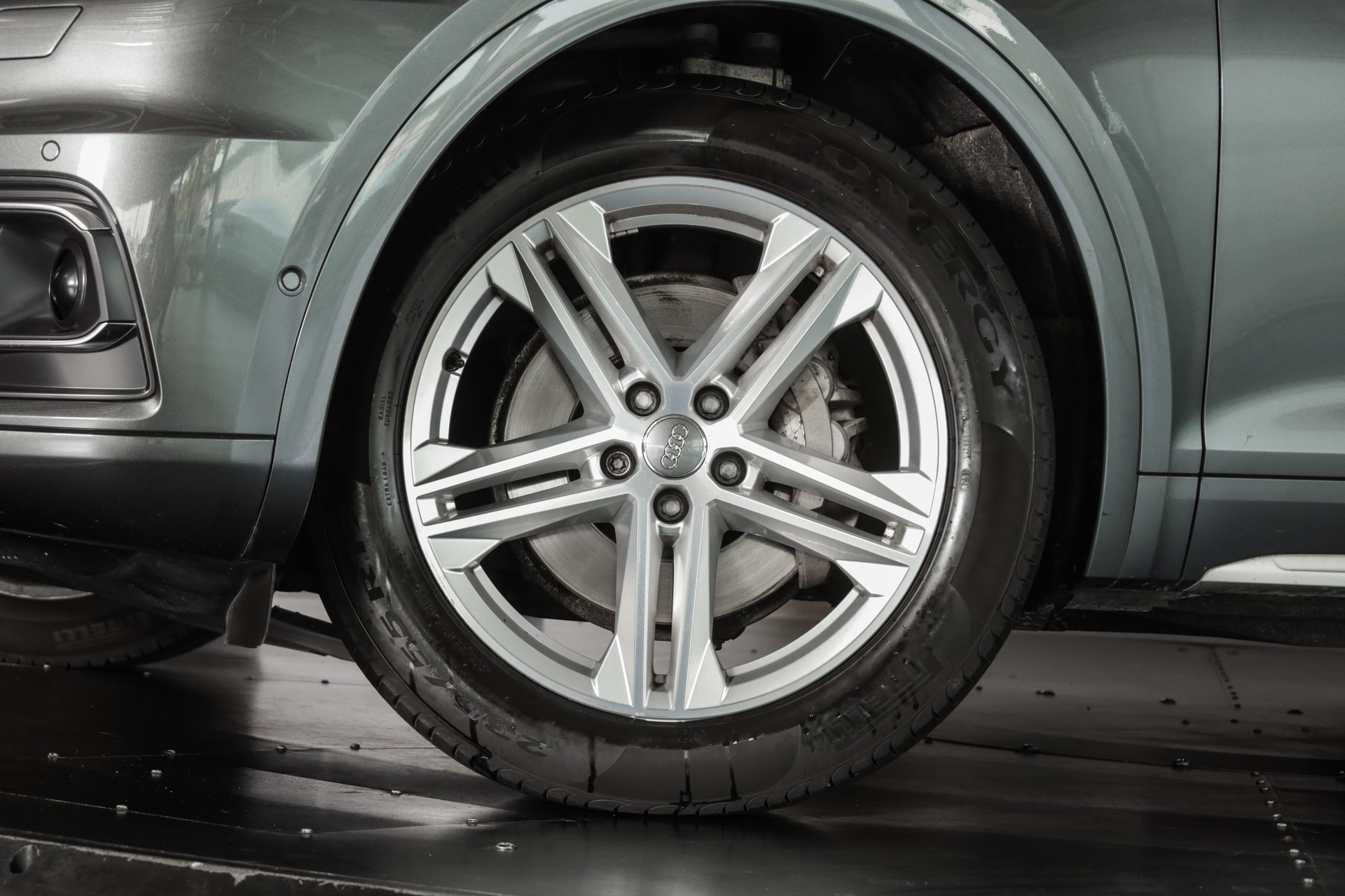AUDI Q5 45 TFSI sport quattro S-tronic * Daytona * Pack S-Line-image-7