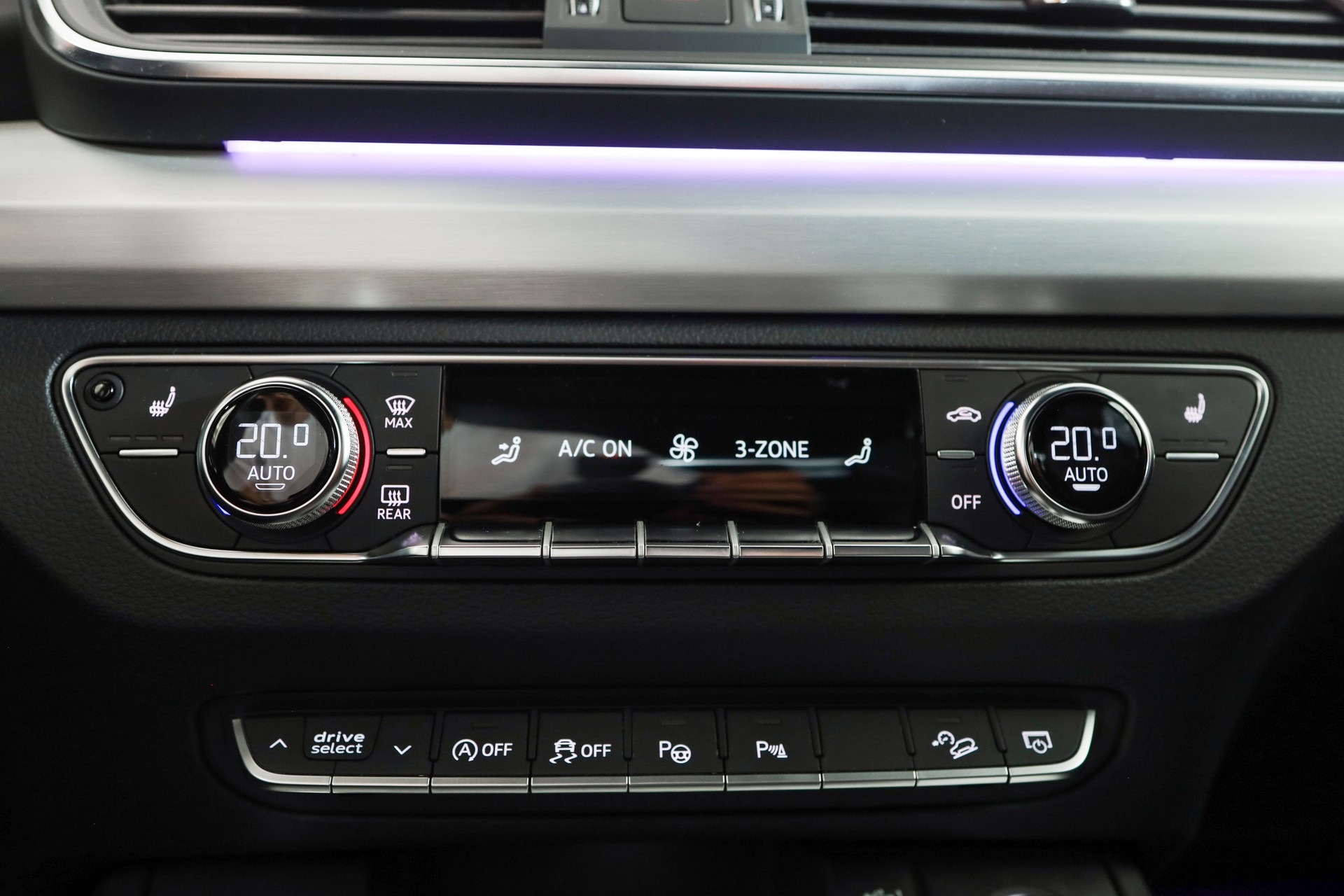 AUDI Q5 45 TFSI sport quattro S-tronic * Daytona * Pack S-Line-image-15