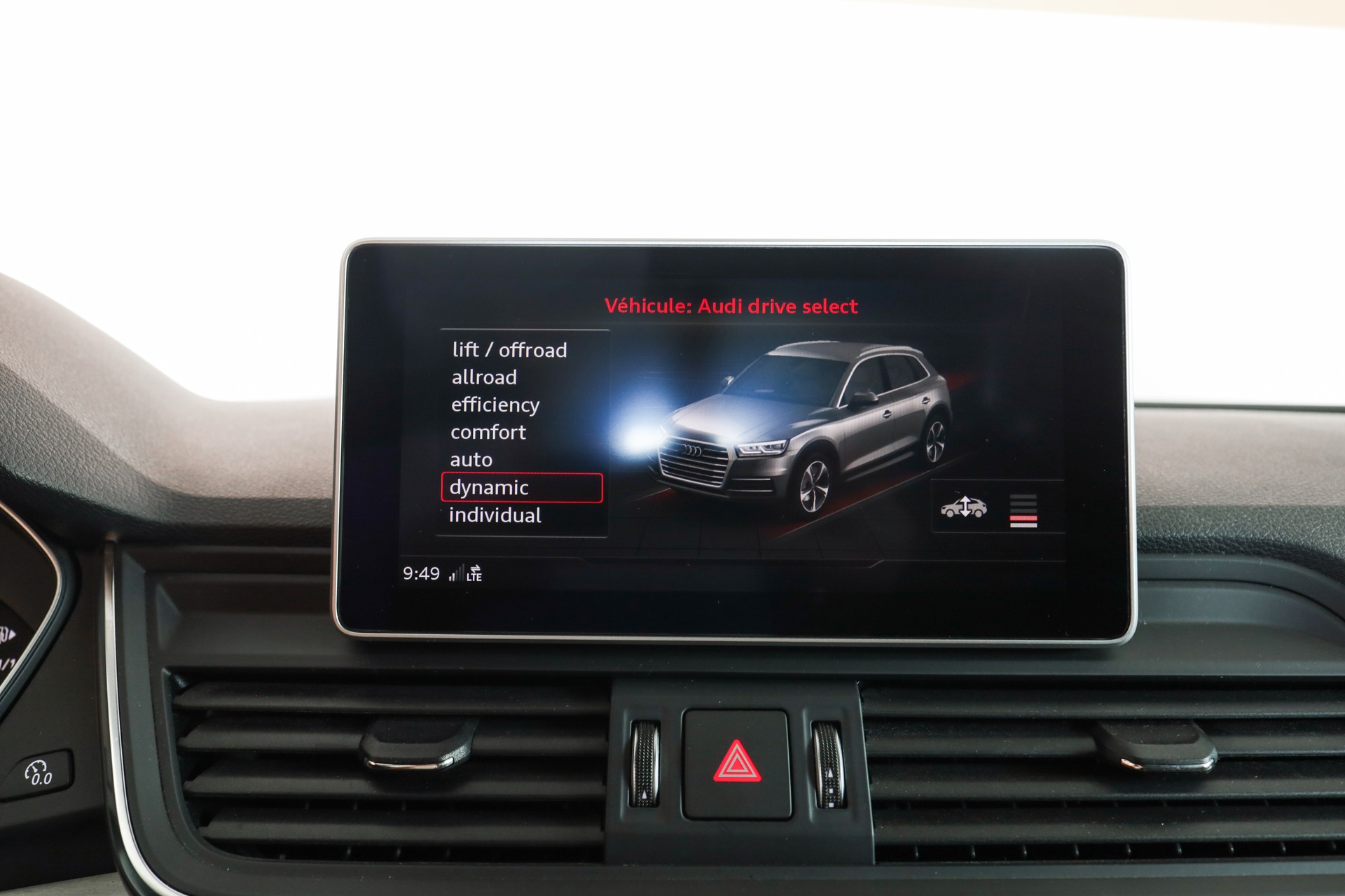 AUDI Q5 45 TFSI sport quattro S-tronic * Daytona * Pack S-Line-image-21