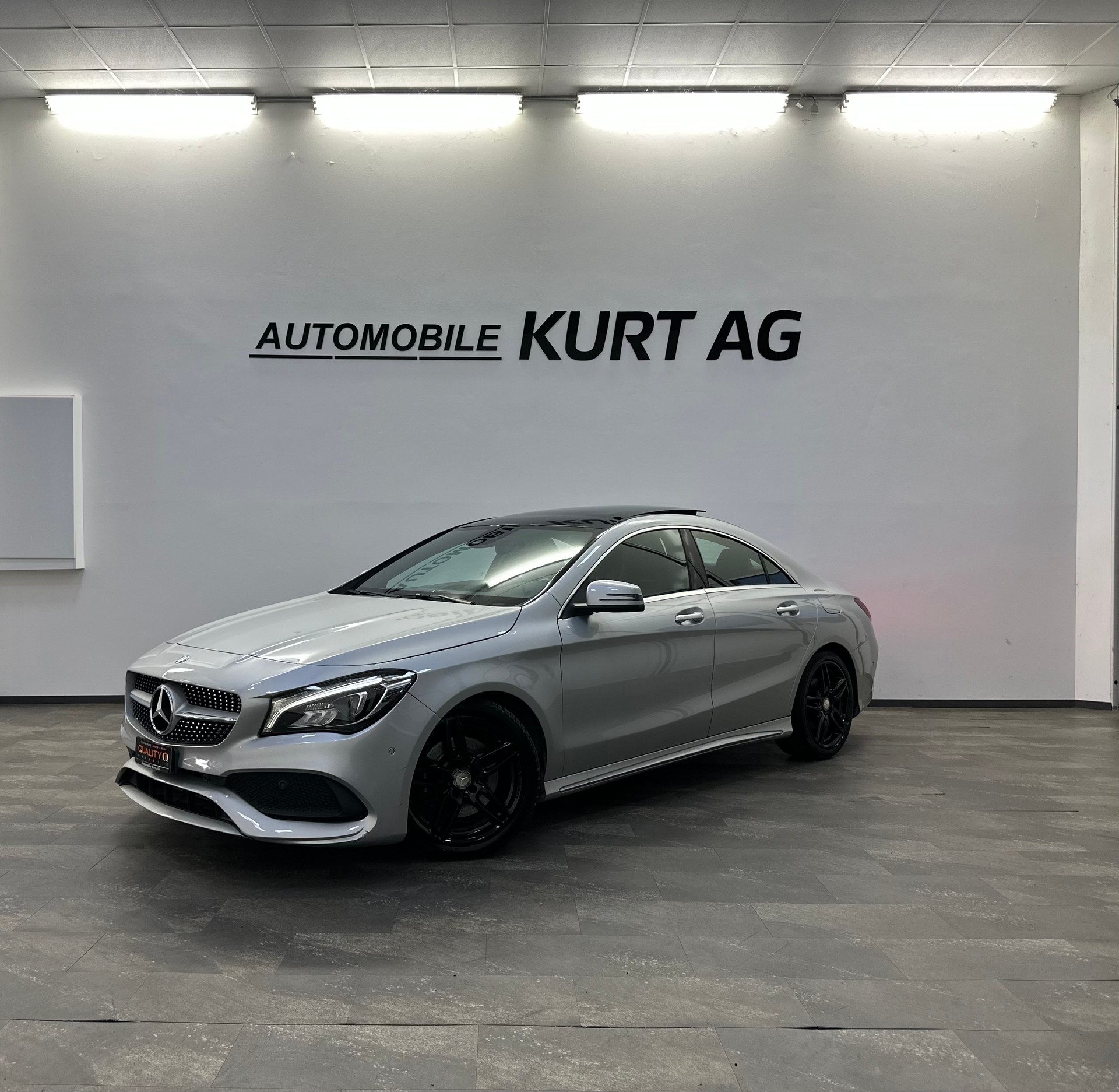 MERCEDES-BENZ CLA 250 AMG Line 7G-DCT 4Matic-image-0