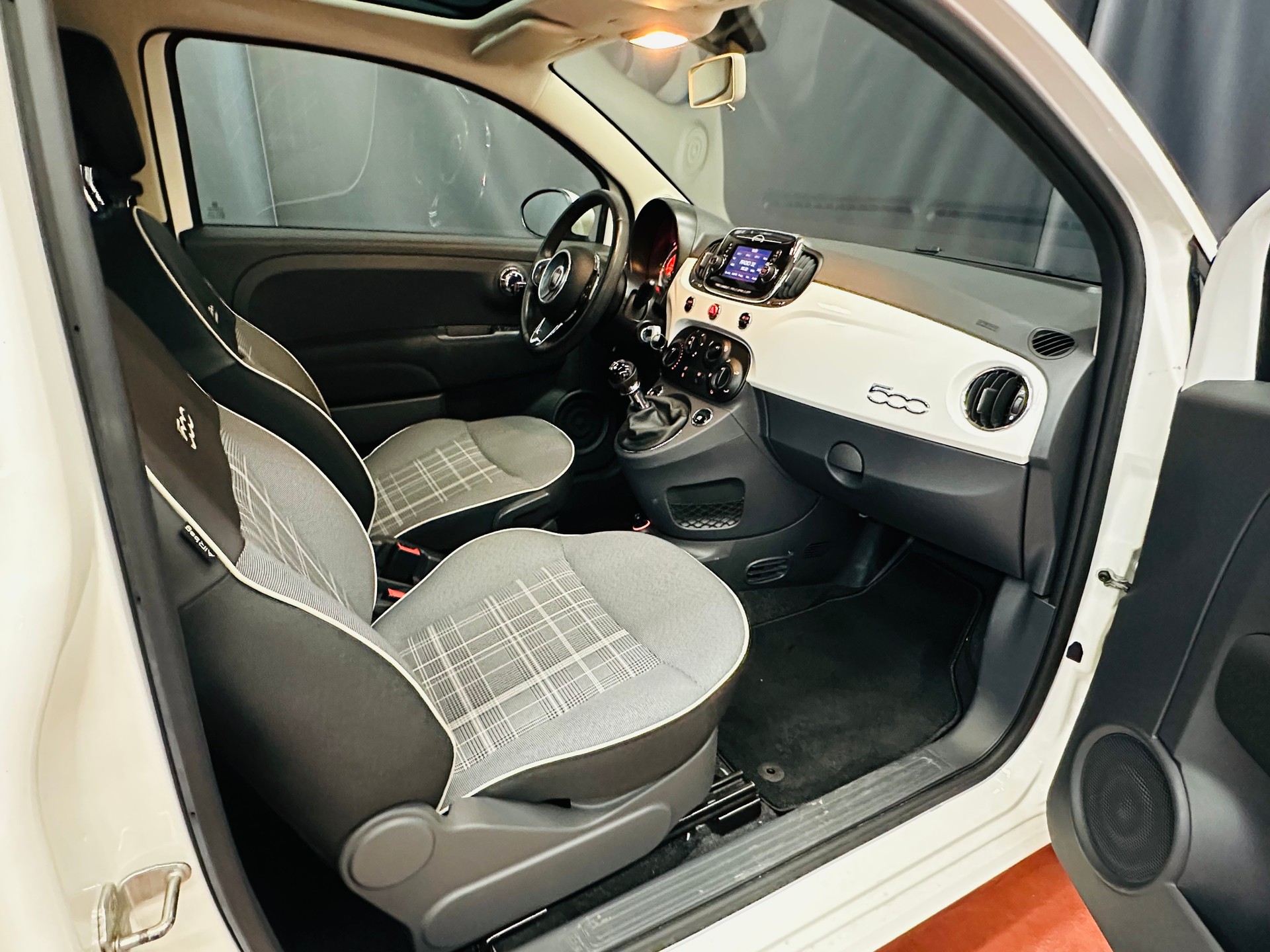 FIAT 500 0.9 Twinair Turbo S Lounge 105 PS 6 Gang-image-13