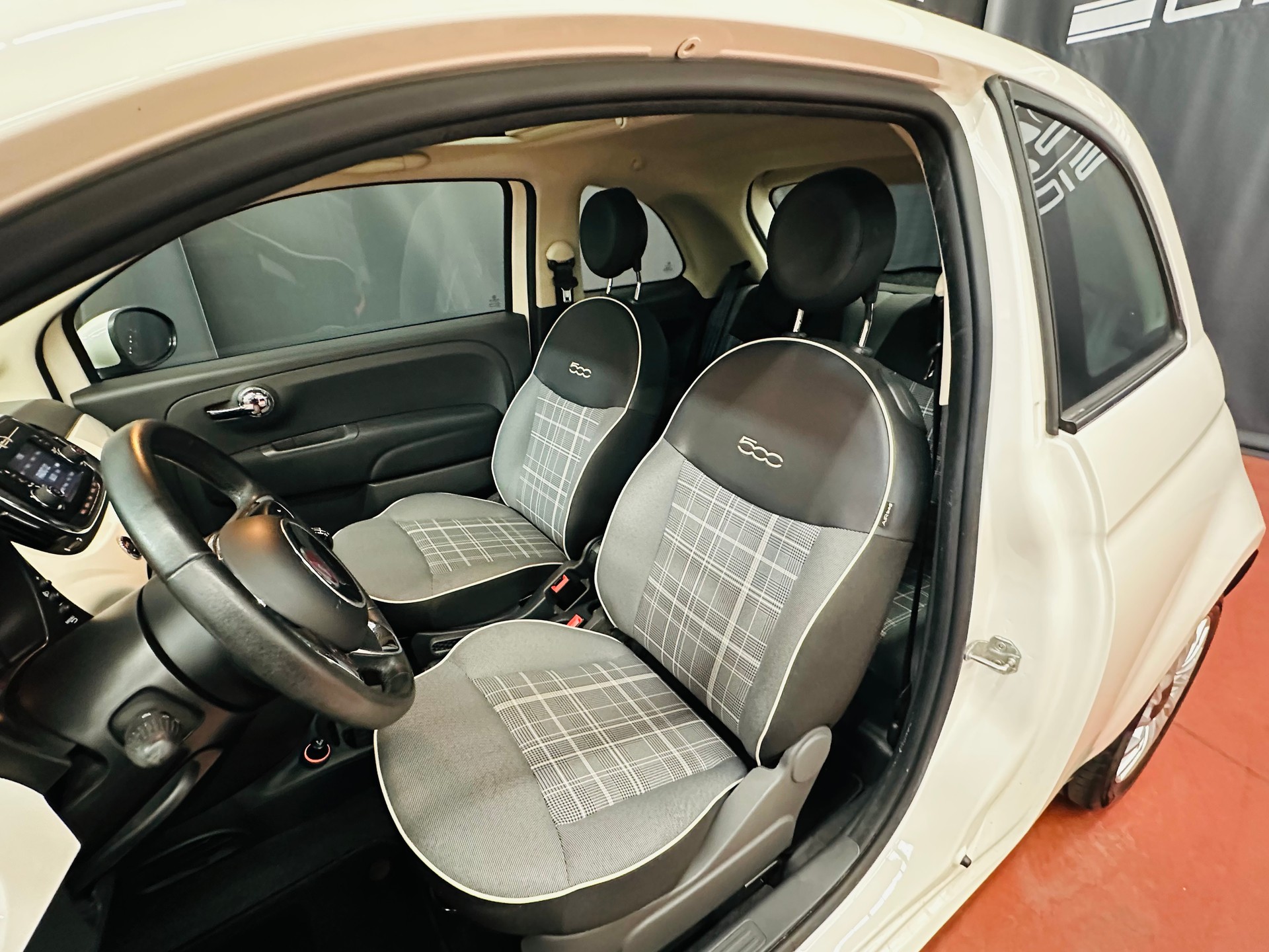 FIAT 500 0.9 Twinair Turbo S Lounge 105 PS 6 Gang-image-12