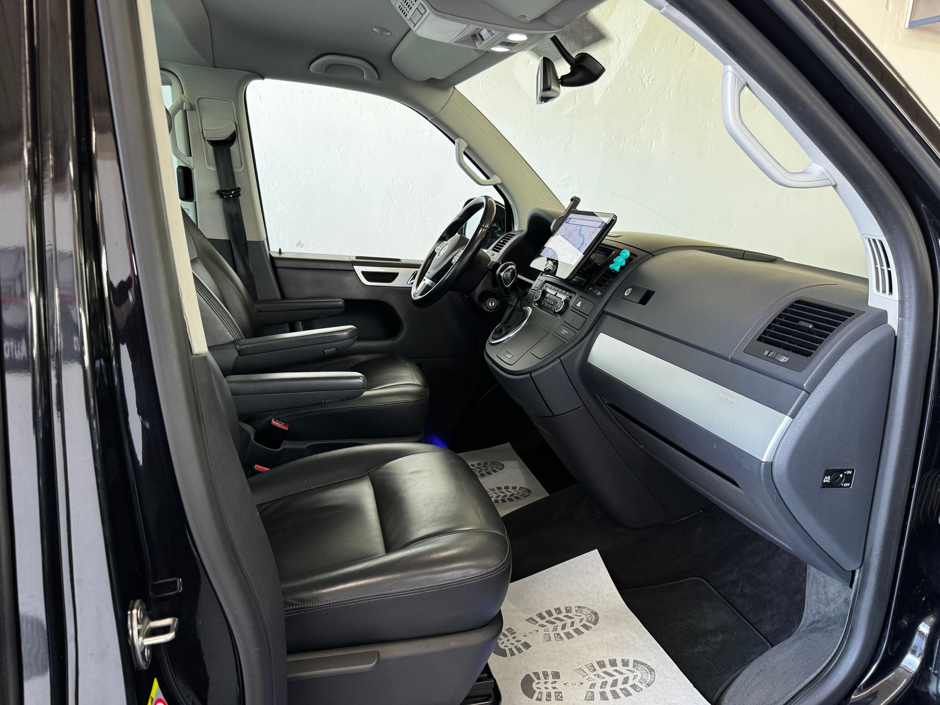 VW T5 Multivan 2.0 Bi-TDI CR Highline DSG-image-19