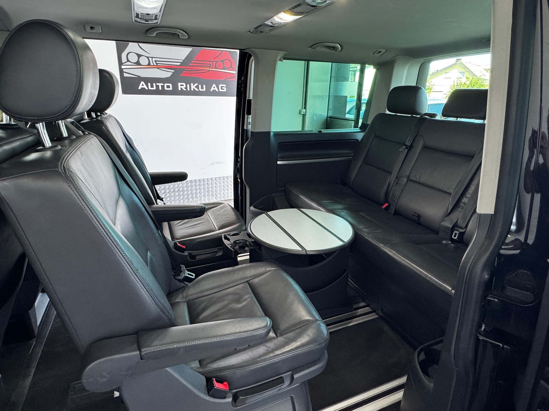 VW T5 Multivan 2.0 Bi-TDI CR Highline DSG-image-24