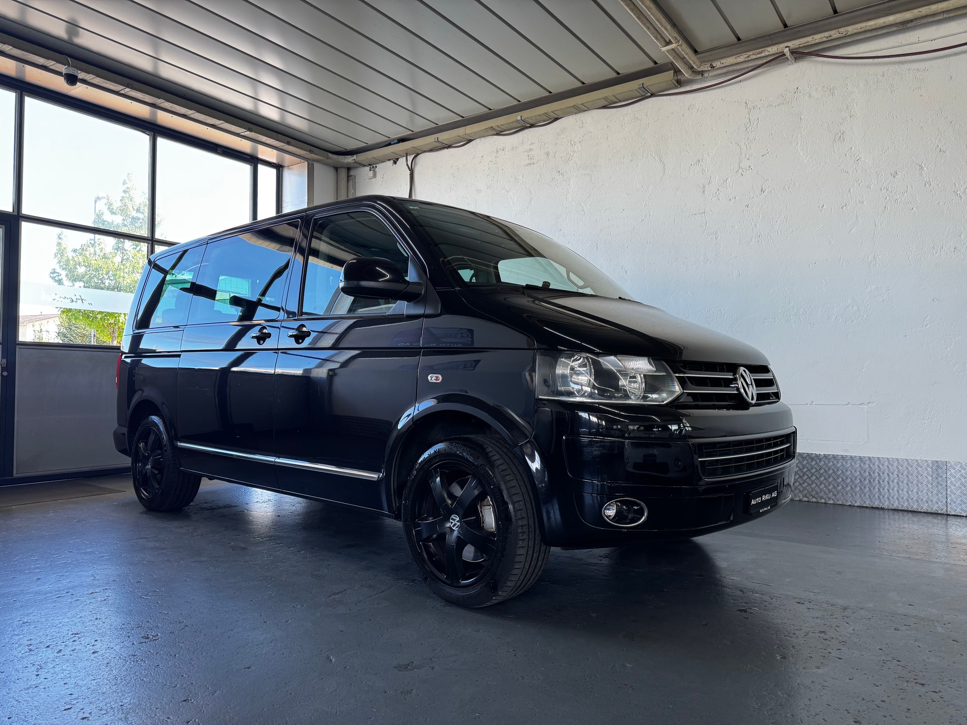 VW T5 Multivan 2.0 Bi-TDI CR Highline DSG-showroom-element-1