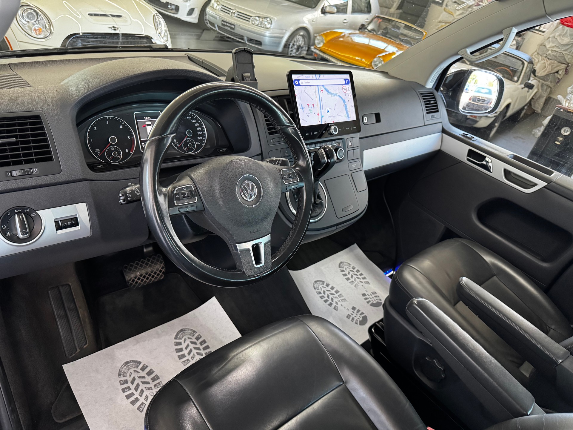 VW T5 Multivan 2.0 Bi-TDI CR Highline DSG-image-12
