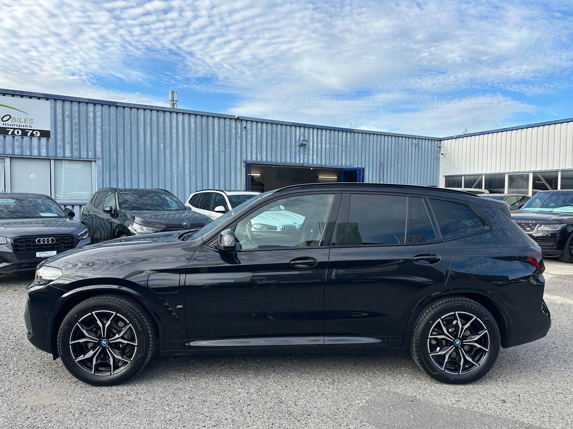 BMW X3 xDrive 30e M Sport-showroom-element-3