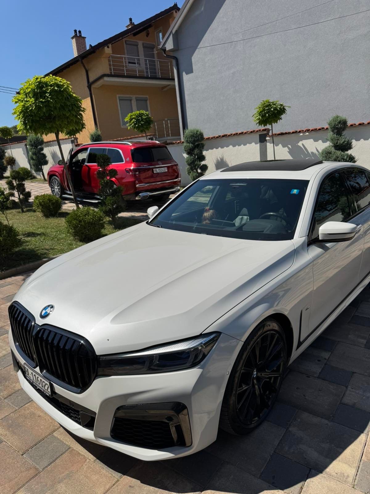 BMW 730d xDrive — slika 1