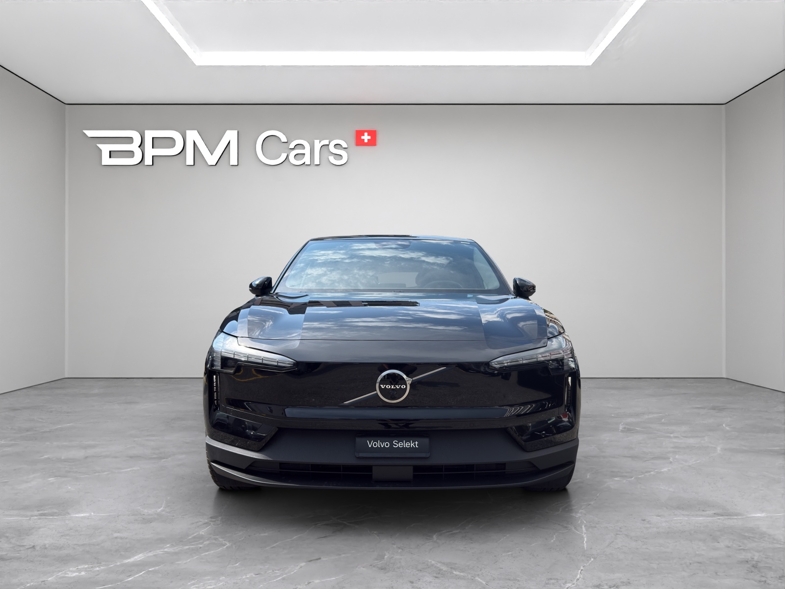 VOLVO EX30 E60 Twin Ultra Performance AWD-image-1
