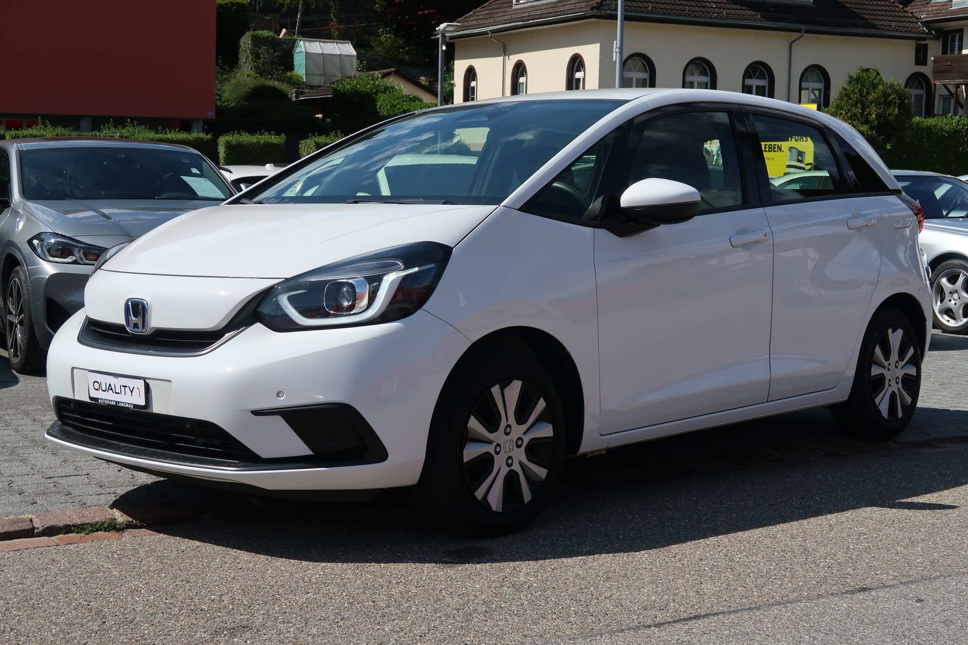 HONDA Jazz 1.5i-MMD Elegance E-CVT