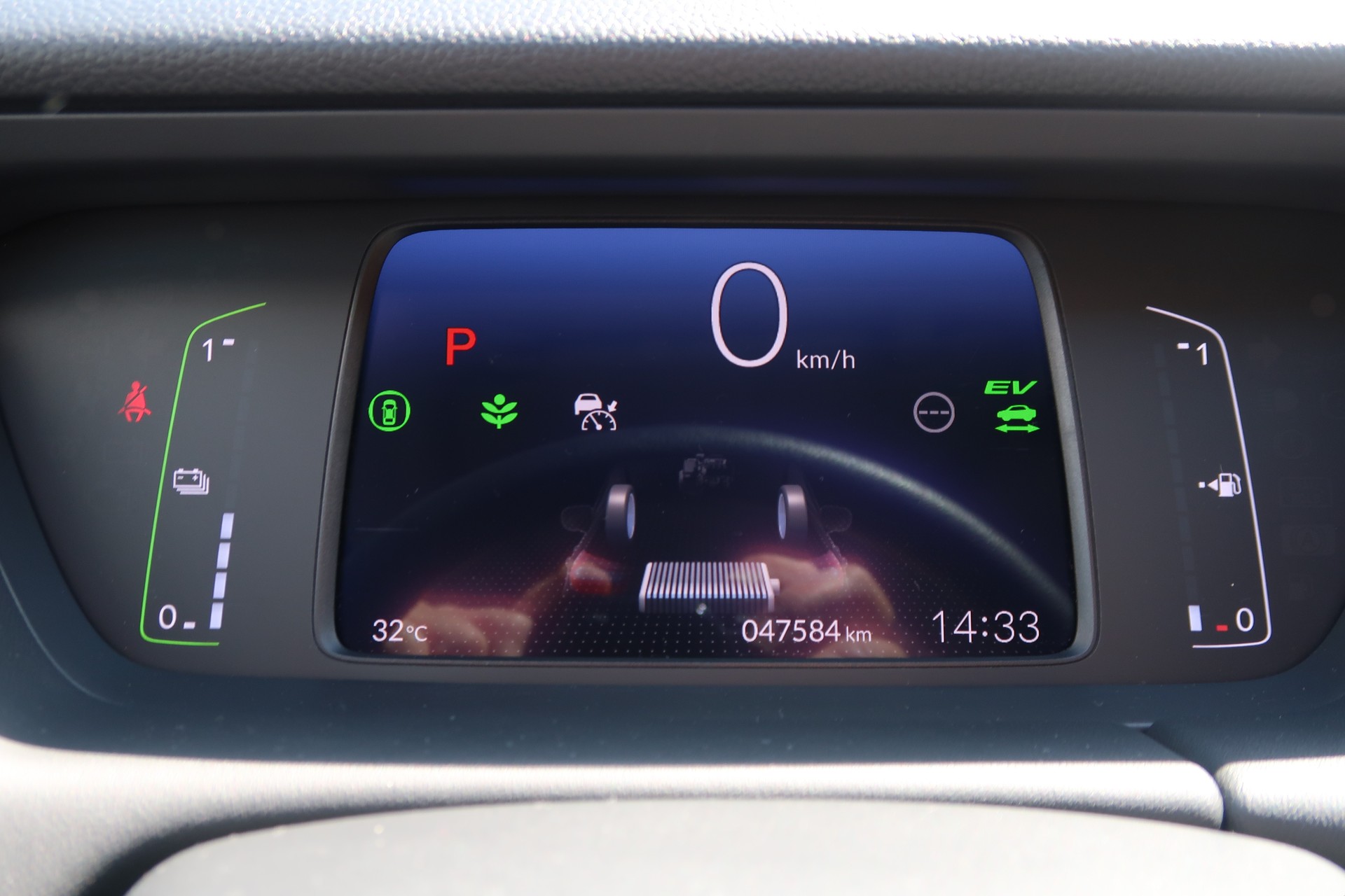 HONDA Jazz 1.5i-MMD Elegance E-CVT-image-9