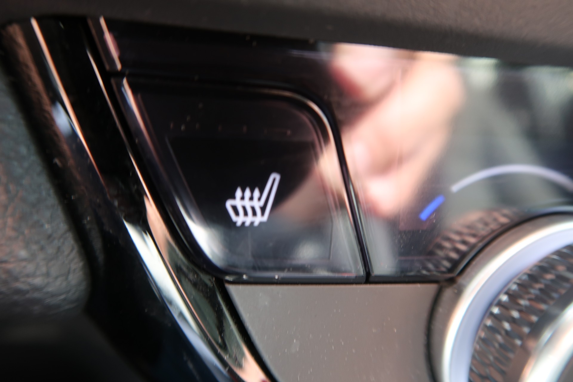 HONDA Jazz 1.5i-MMD Elegance E-CVT-image-17
