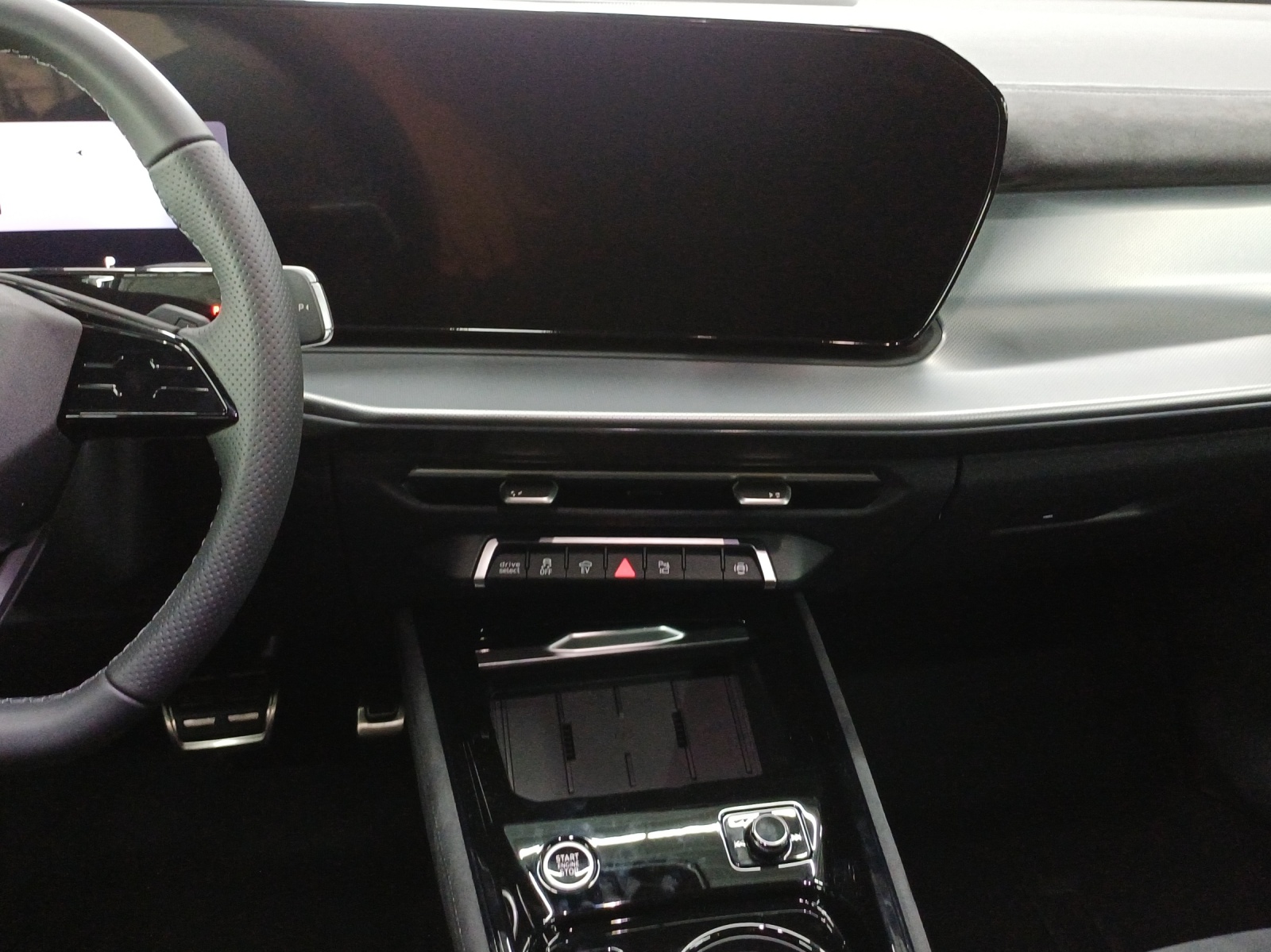 AUDI Q3 Sportback e-hybrid 200 kW S tronig-image-10