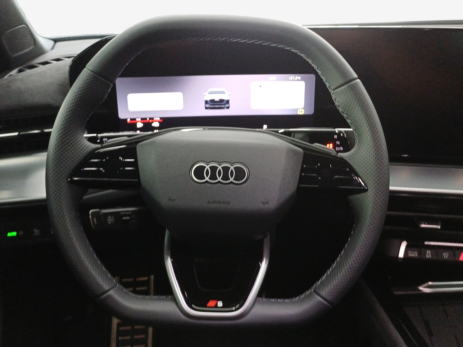 AUDI Q3 Sportback e-hybrid 200 kW S tronig-image-9