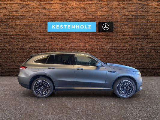 MERCEDES-BENZ EQC 400 AMG Line 4Matic-image-2