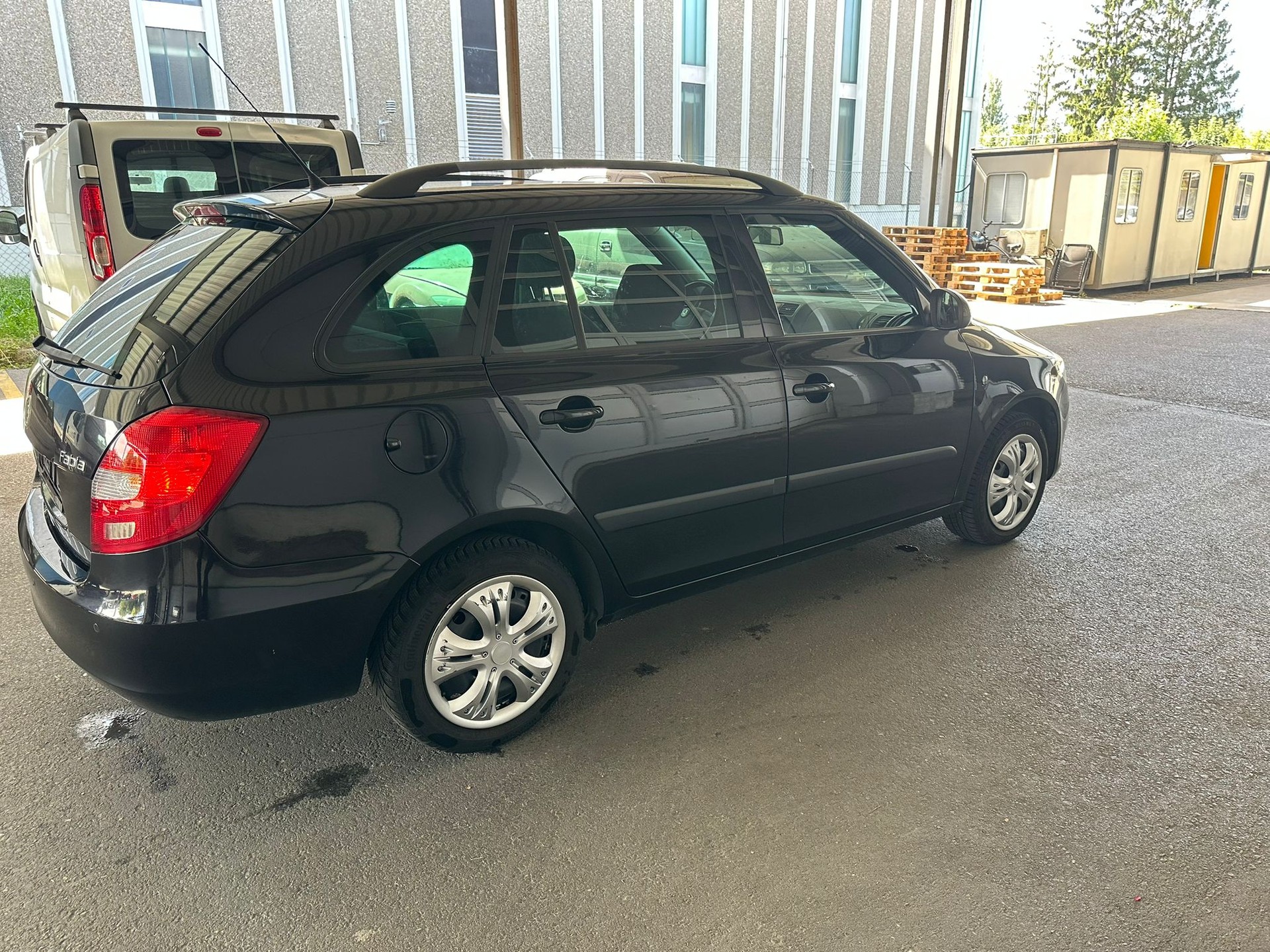 SKODA Fabia 1.2 TSI Elegance-image-3