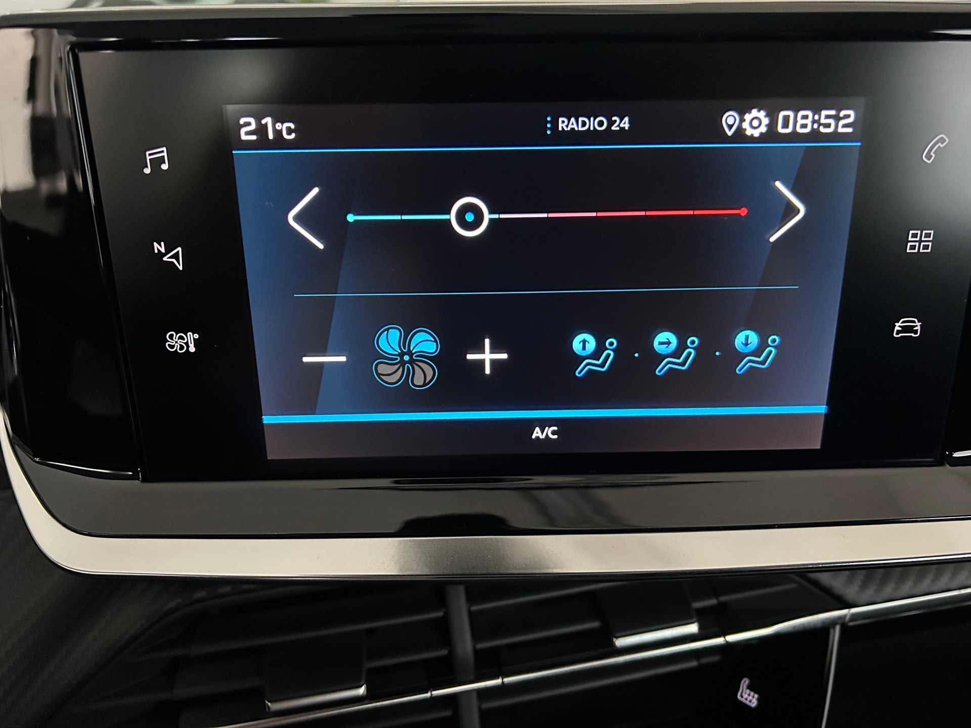 PEUGEOT 208 1.2 PureTech Active -CH Fahrzeug aus erster Hand mit seriöser Hystorie--image-18