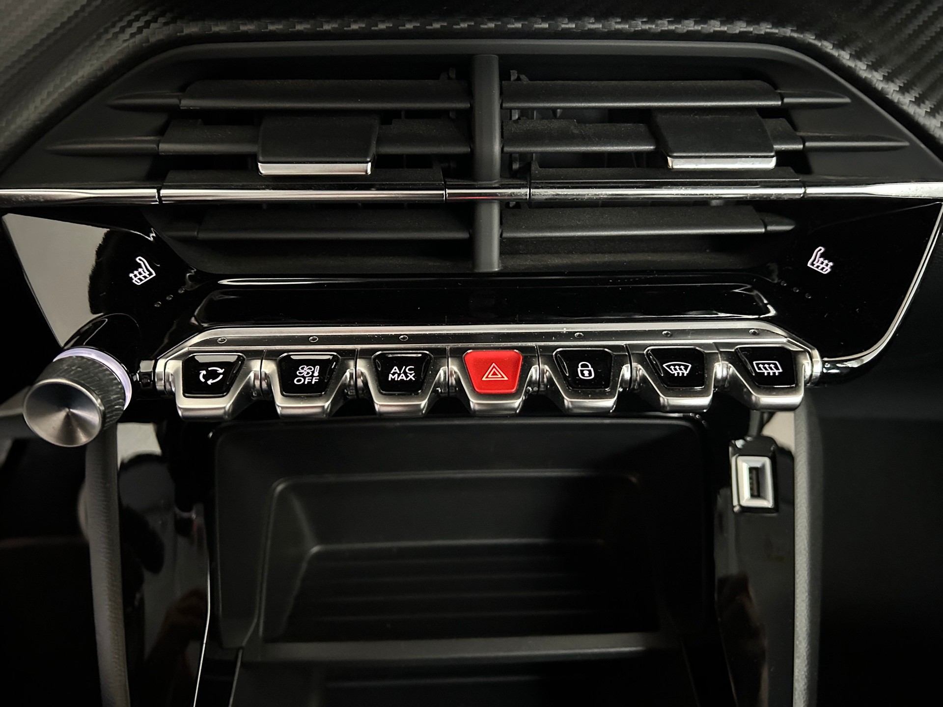 PEUGEOT 208 1.2 PureTech Active -CH Fahrzeug aus erster Hand mit seriöser Hystorie--image-10