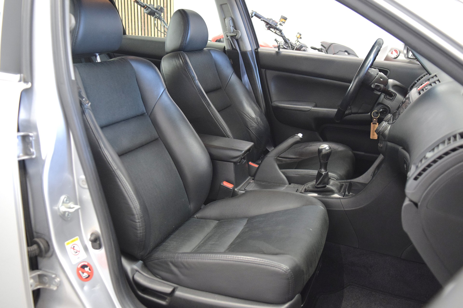 HONDA Accord 2.0i-image-8