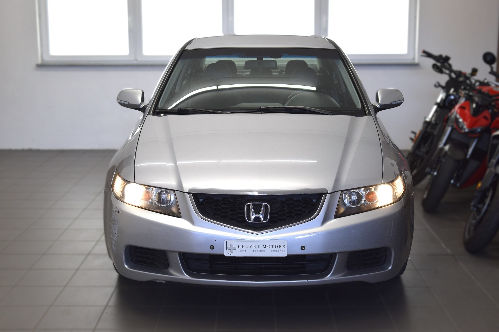 HONDA Accord 2.0i-image-1