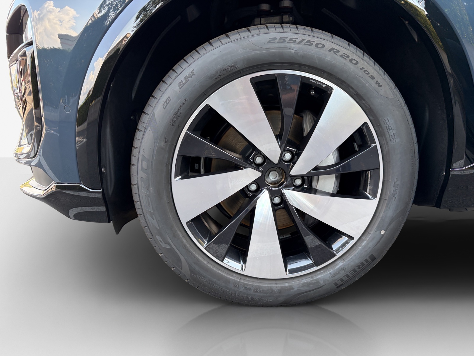 AUDI Q6 Sportback e-tron quattro-image-14
