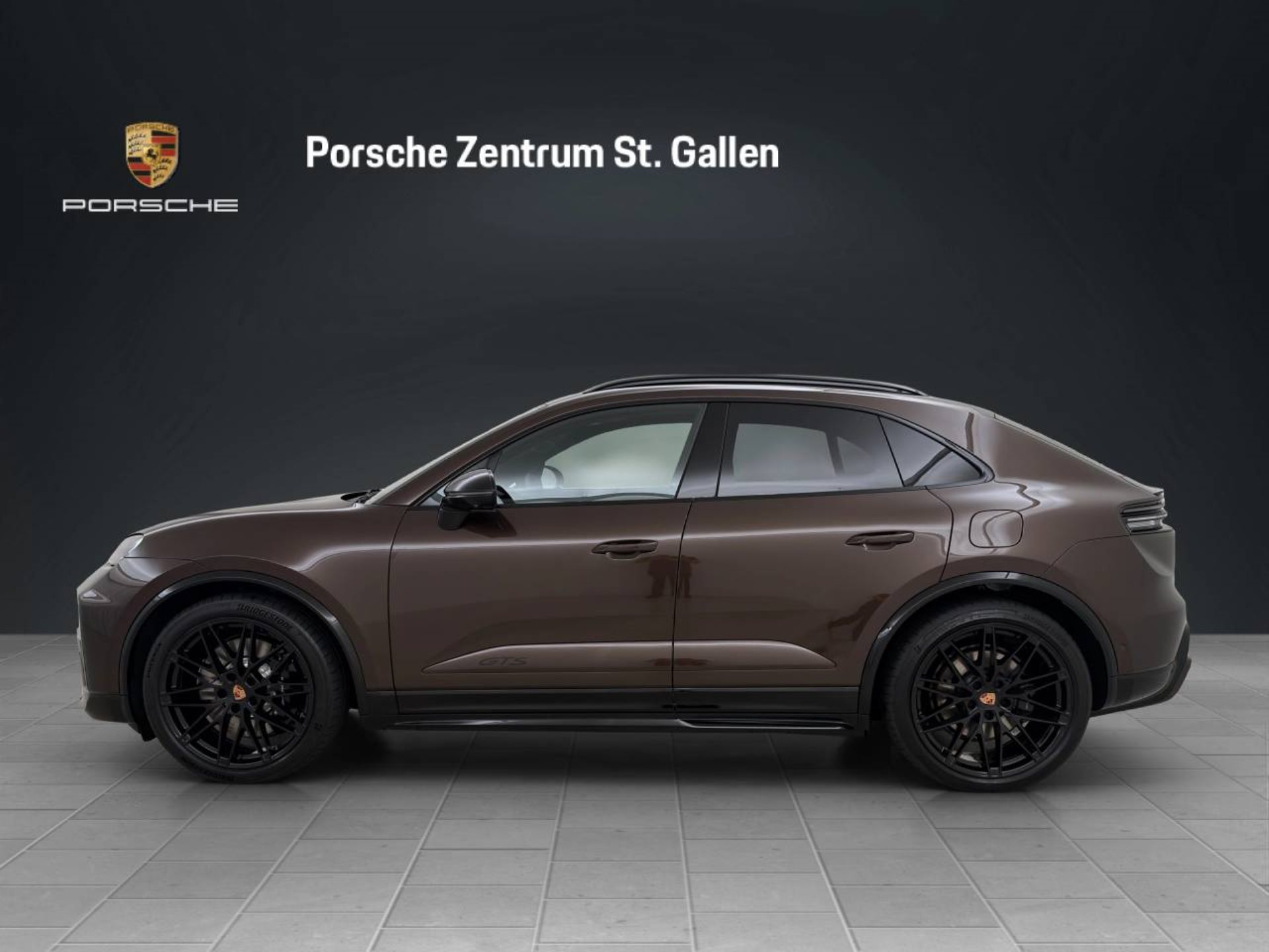 PORSCHE Macan GTS-image-1
