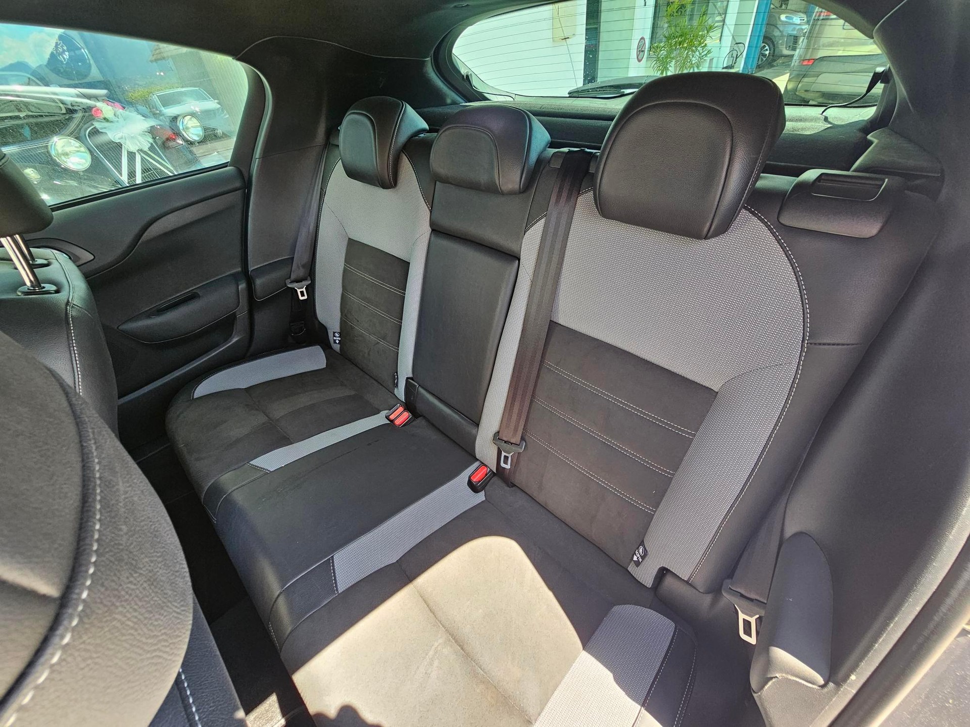 DS AUTOMOBILES 4 1.6 THP 165 Sport Chic-image-6