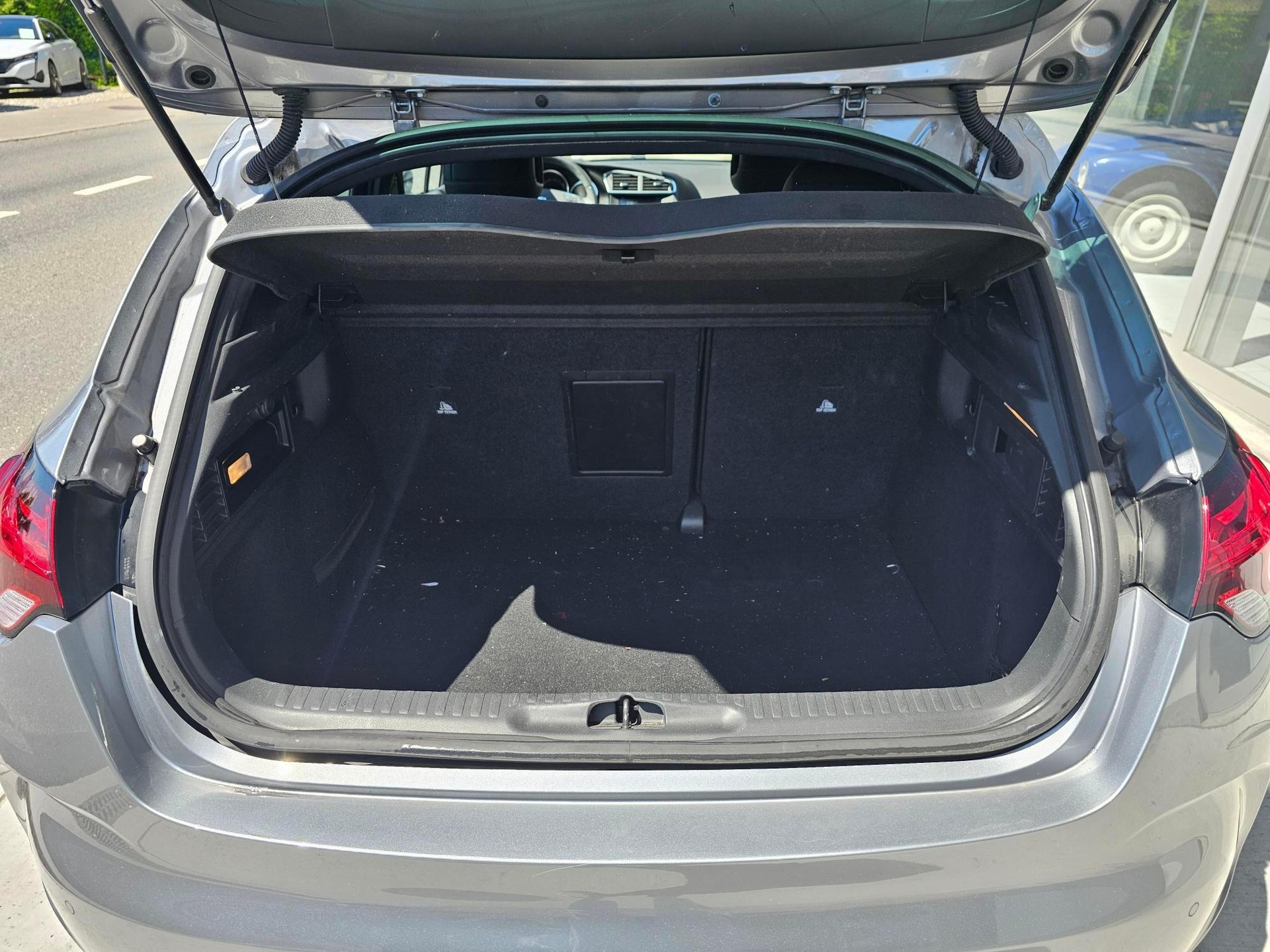 DS AUTOMOBILES 4 1.6 THP 165 Sport Chic-image-15