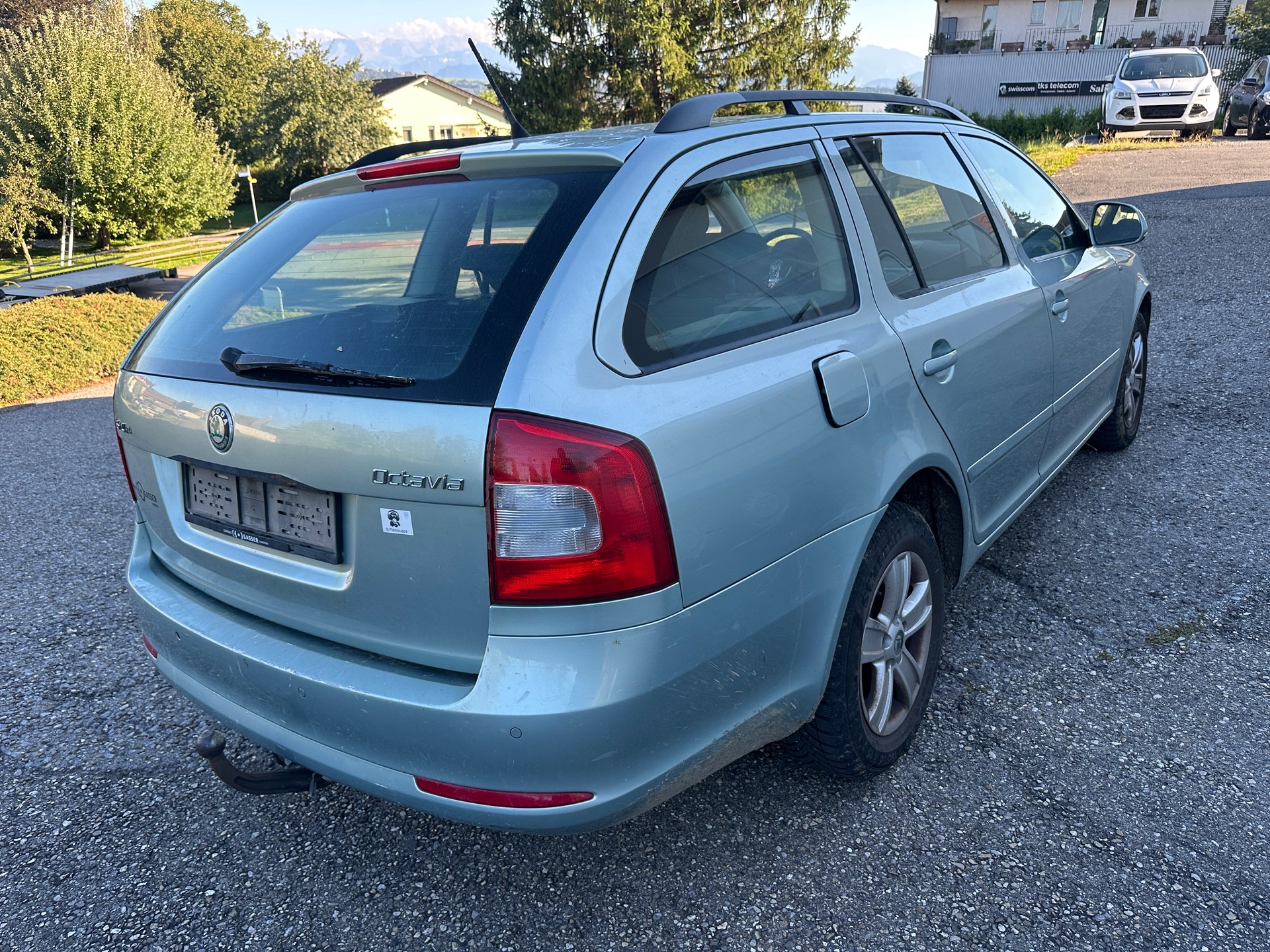 SKODA Octavia Combi 1.8 TSI Stöckli 4x4-image-4