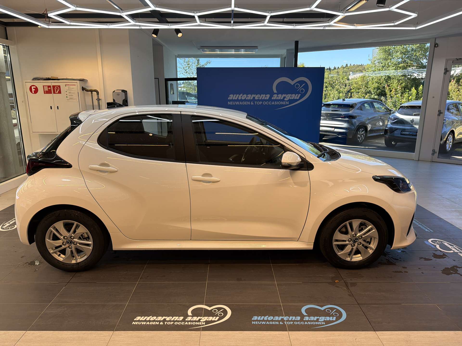 MAZDA 2 Hybrid Prime-line Automat-image-11